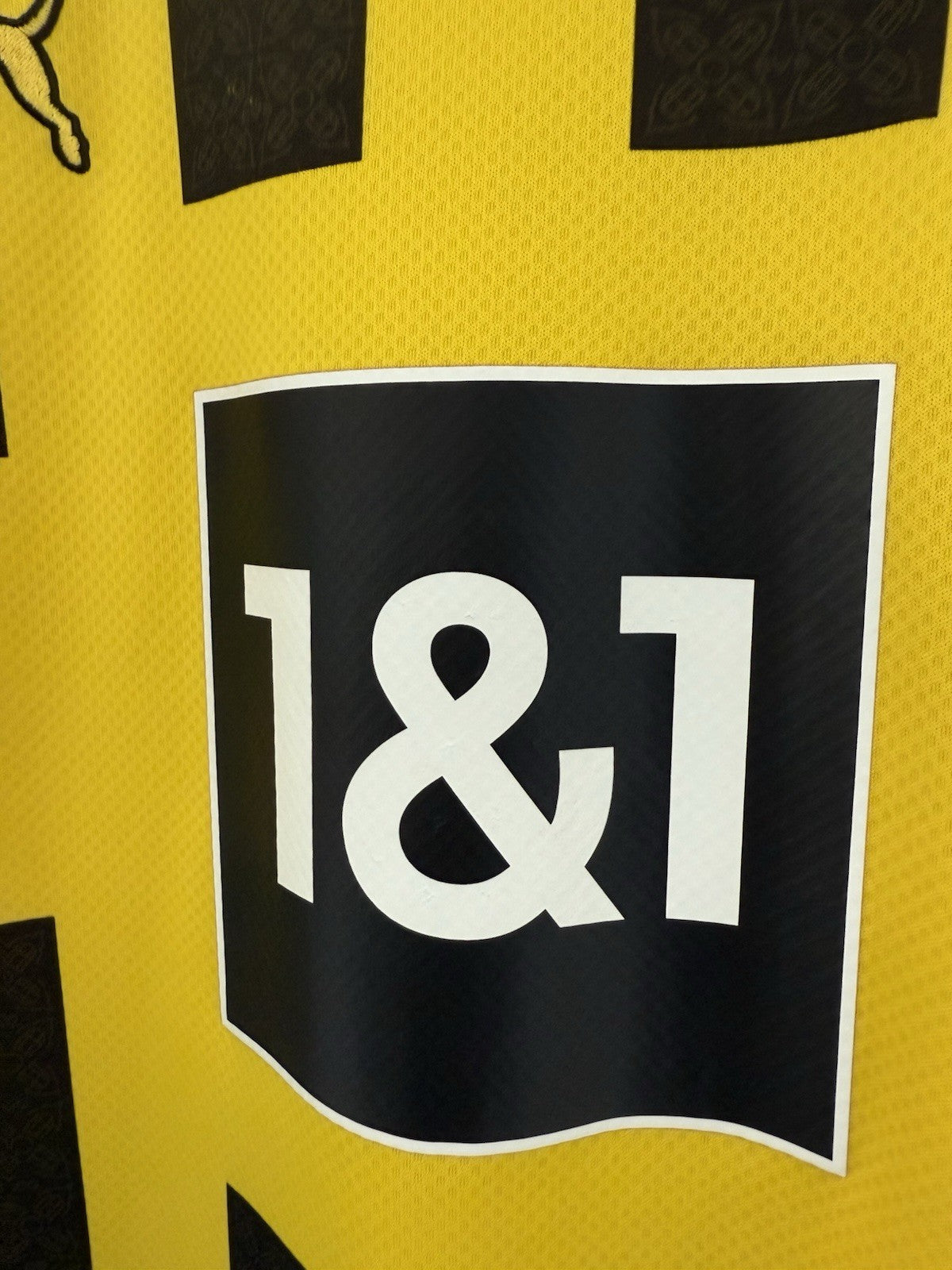 Borussia Dortmund Haller #9 2022/23 Small Home Excellent Condition 765883-01