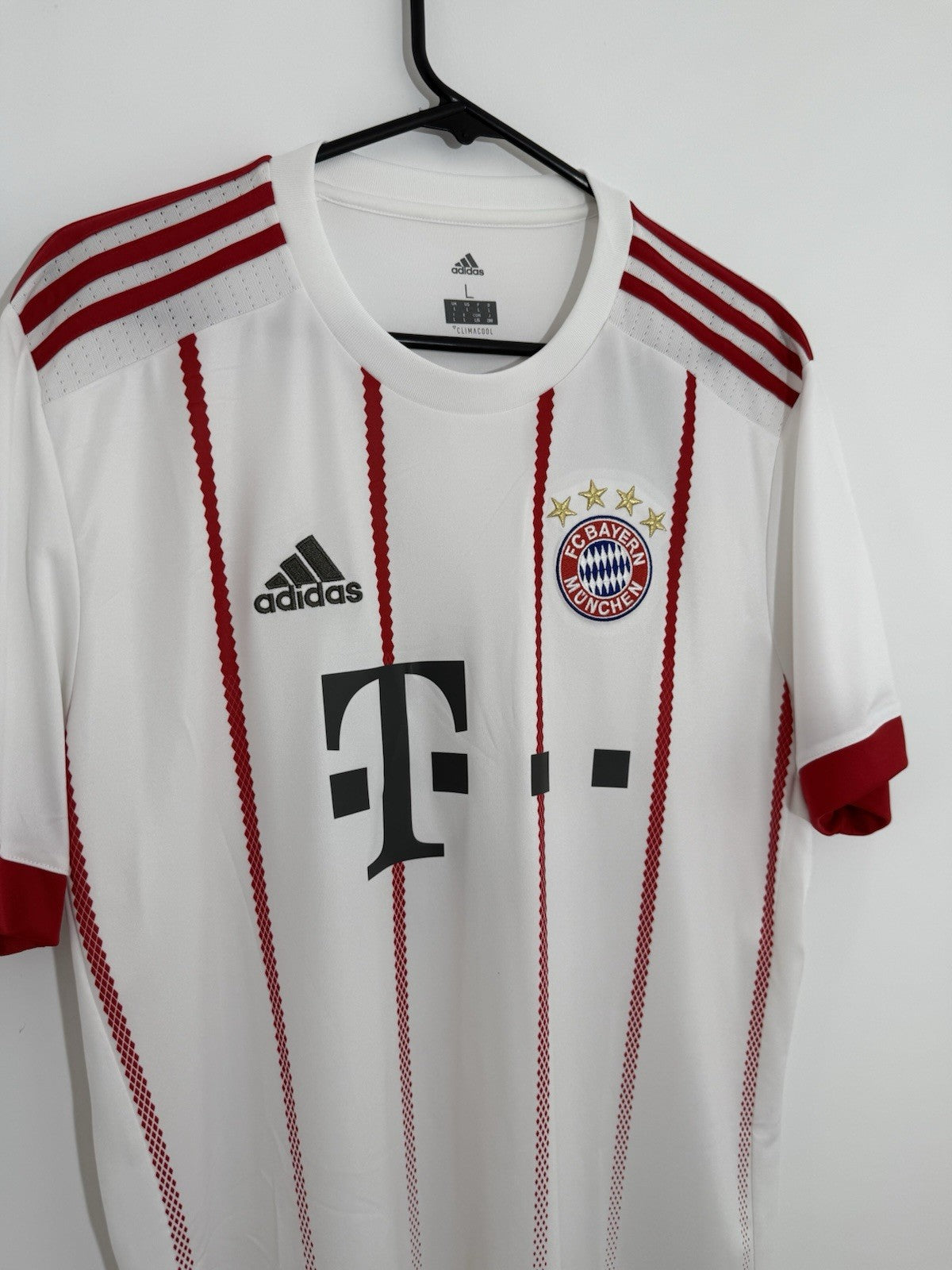 Bayern Munich Vidal #23 2017/18 3rd Large Shirt Adidas BNWT CD6588