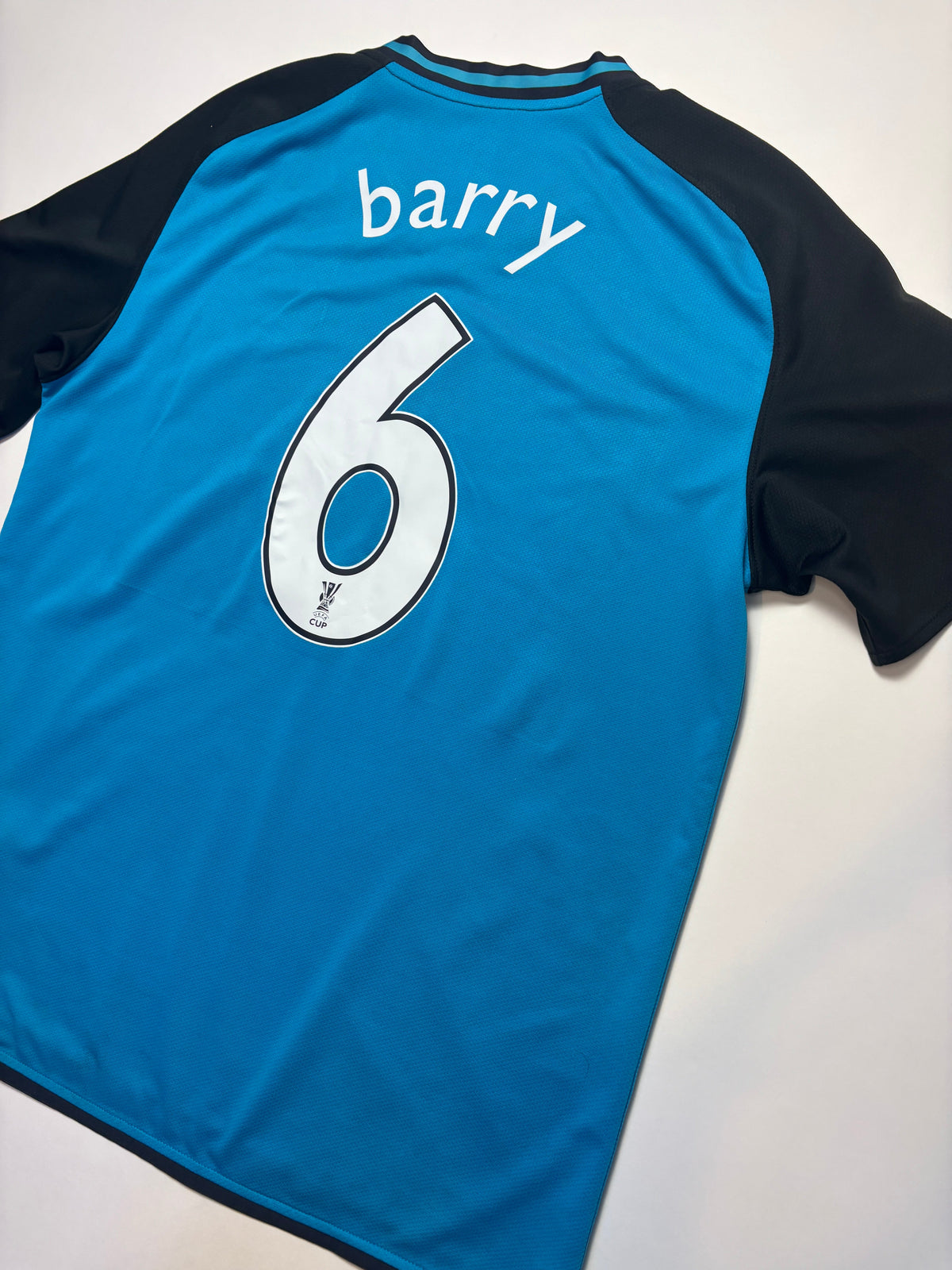 Aston Villa Away Shirt 2008/09 (L) Barry 6