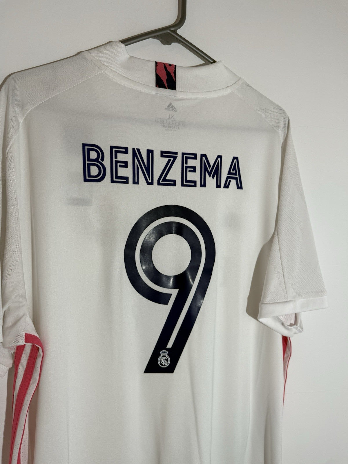 Real Madrid Benzema #9 2020/21 XL Home Shirt BNWT FM4735
