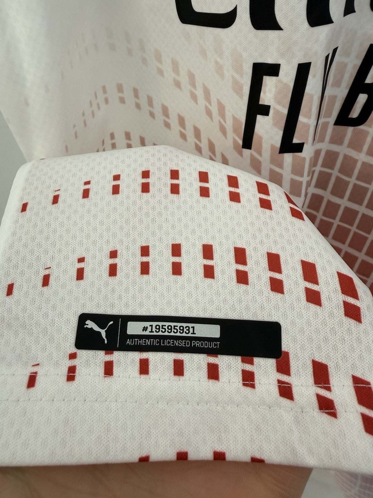 AC Milan Saelemaekers #56 2020/21 Medium Away Shirt Puma BNWT 757278-02