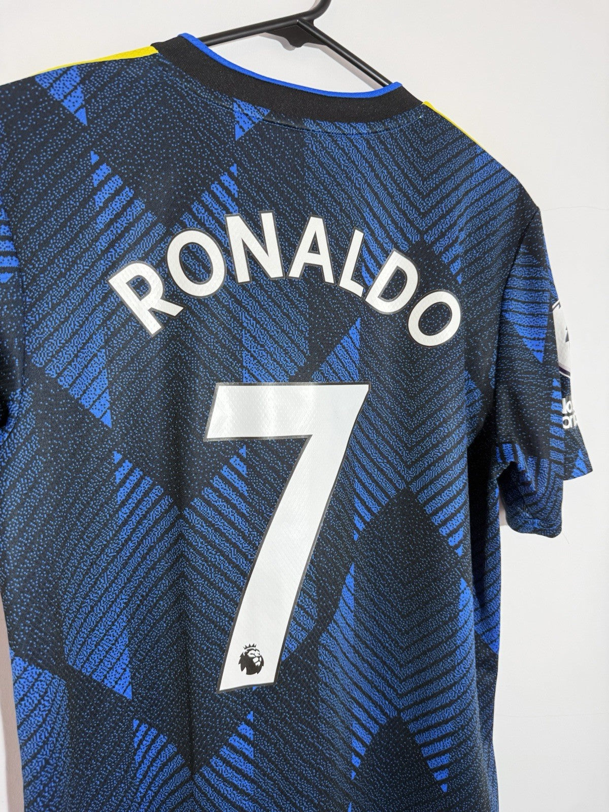 Manchester United Ronaldo #7 2021/22 Medium 3rd Shirt Excellent Condition GM4616