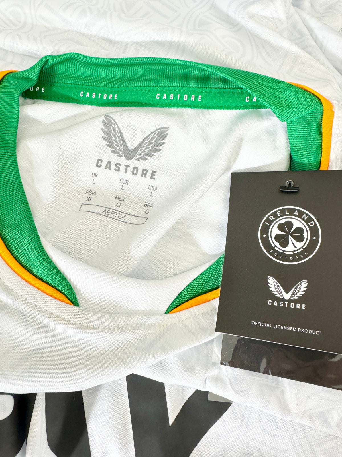 2024-25 Republic of Ireland Away - Size L - BNWT