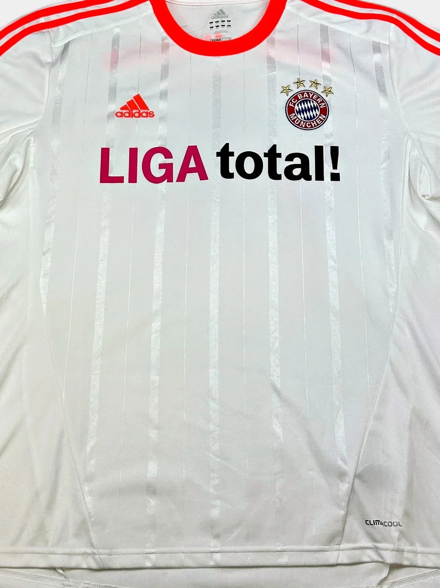 Bayern Munich 2012-13 Football Shirt (2XL)