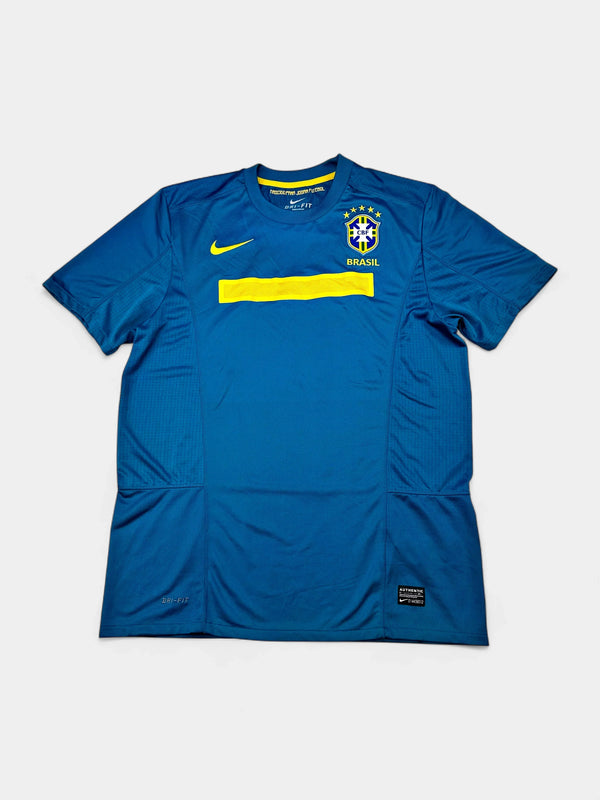 Brazil 2011 Football Shirt (Large)
