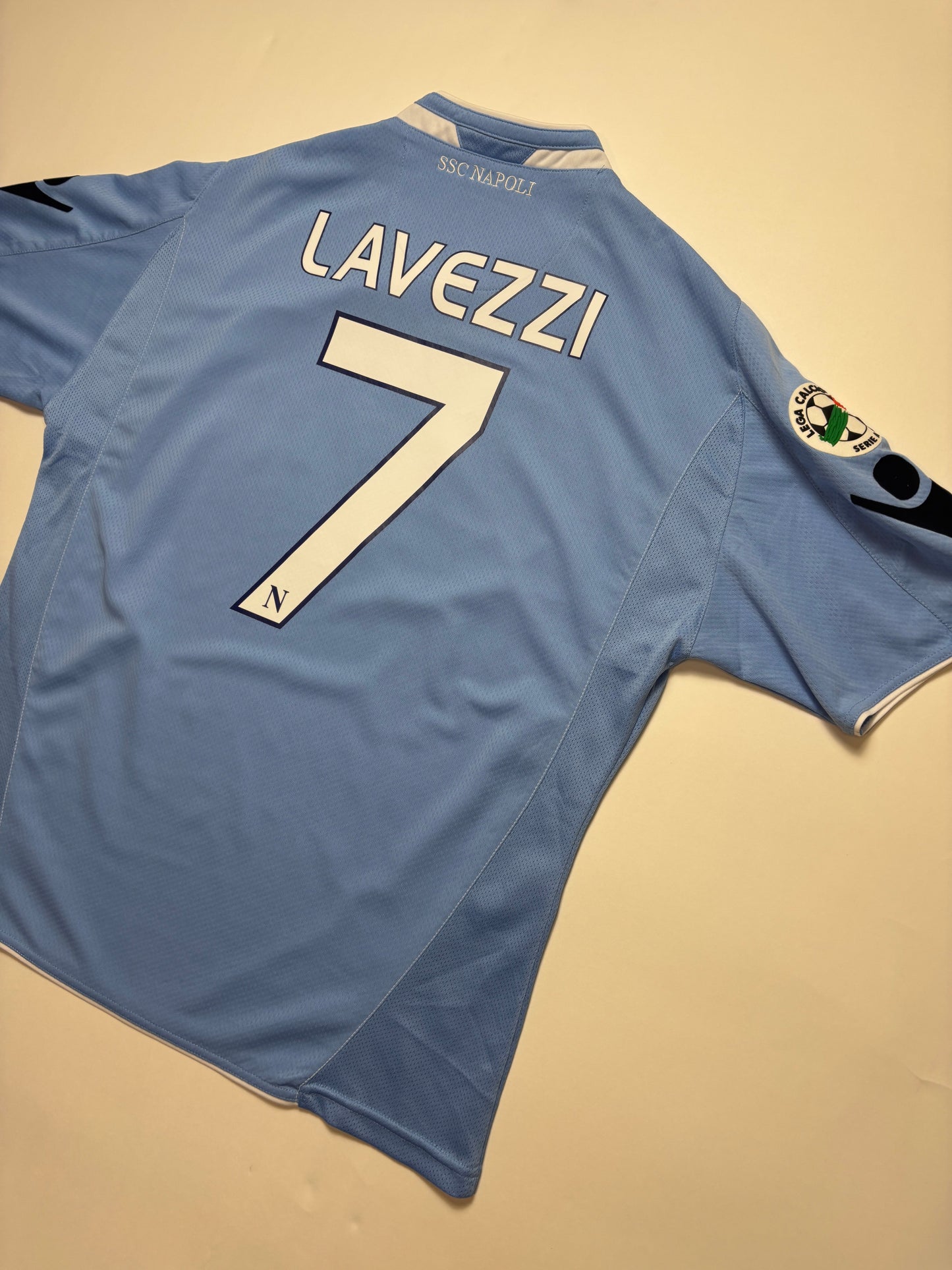 Napoli Home Shirt 2009/10 (M) Lavezzi 7