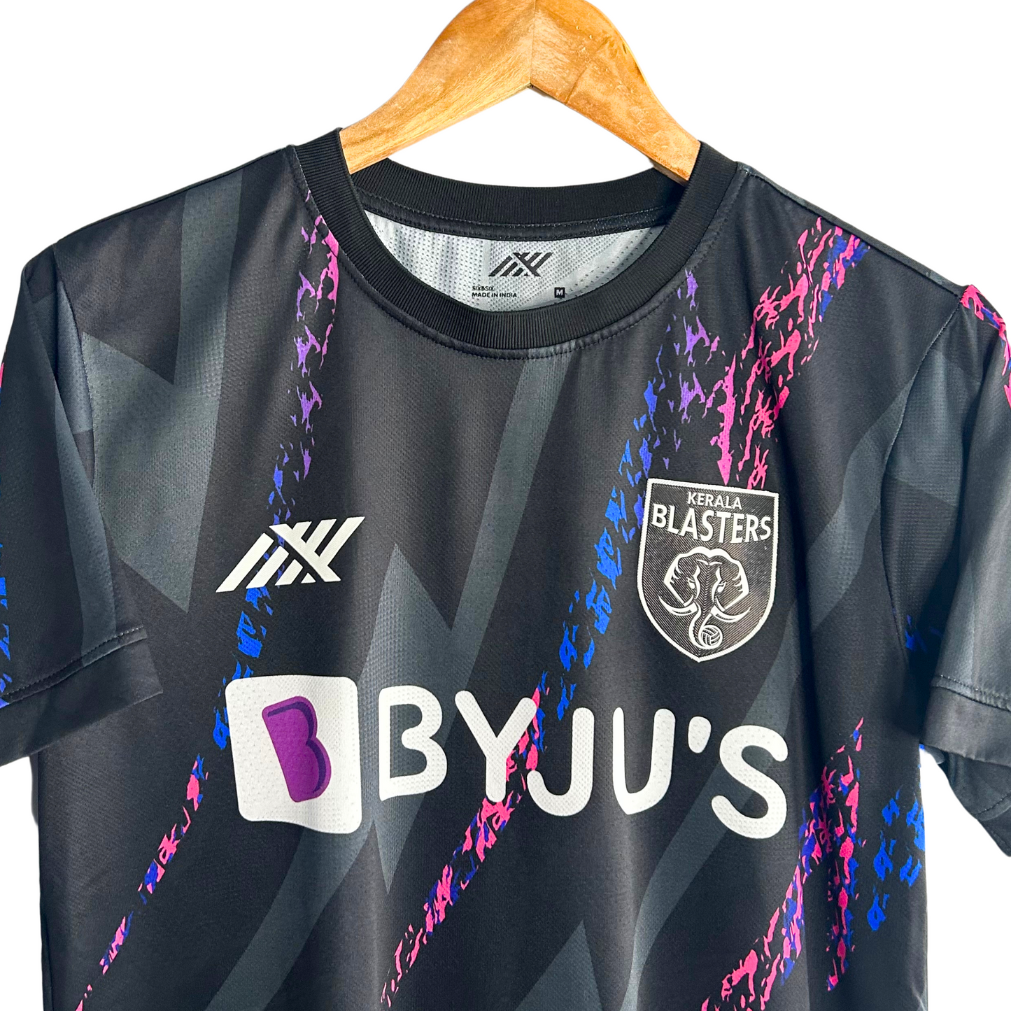 2022-23 Kerala Blasters Away Shirt - M