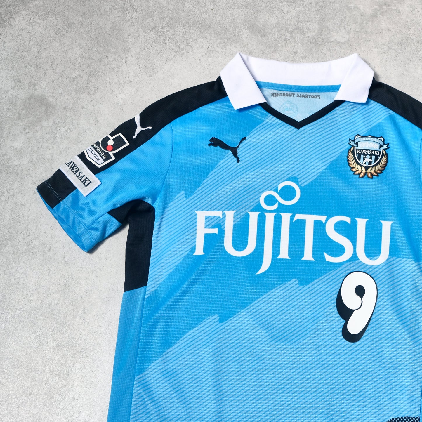 2015/16 Kawasaki Frontale Home Shirt Puma J-League Kenyu (S/M)