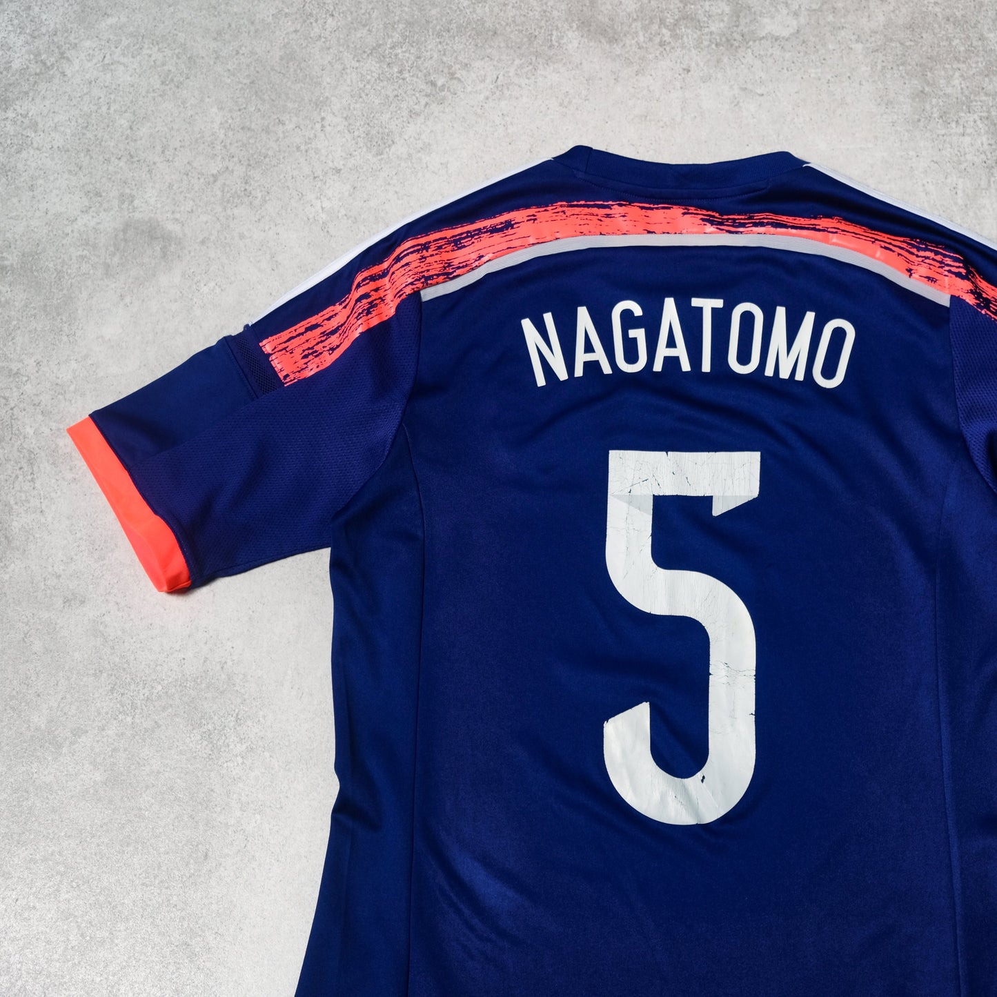 2014 Japan Home Shirt Adidas Nagatomo (M)