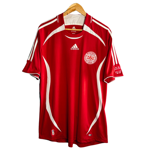 2006-08 Denmark Home Shirt - L