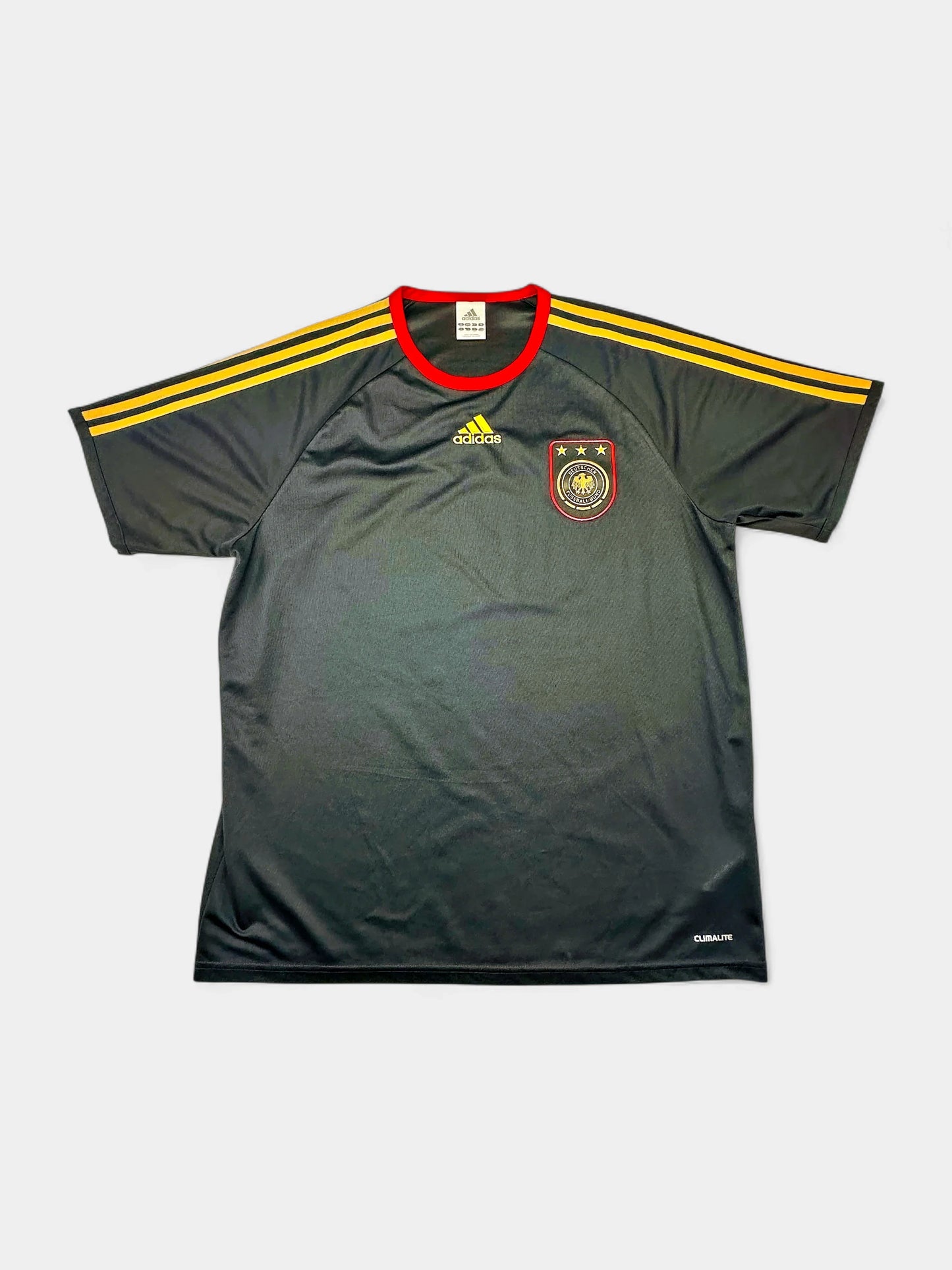 Germany 2010-2011 Football Shirt (Large)