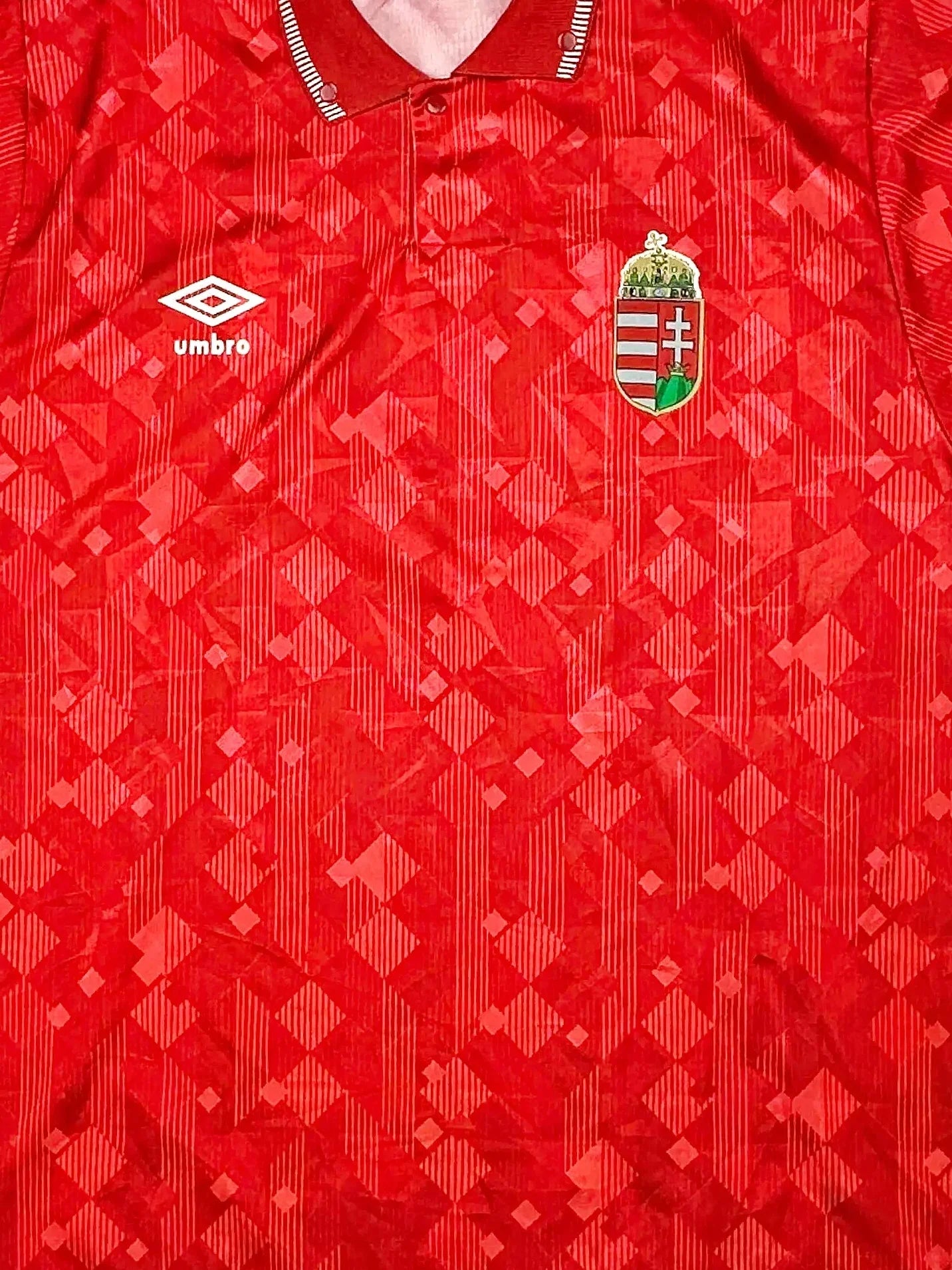 Hungary 1990-93 Football Shirt (Large)