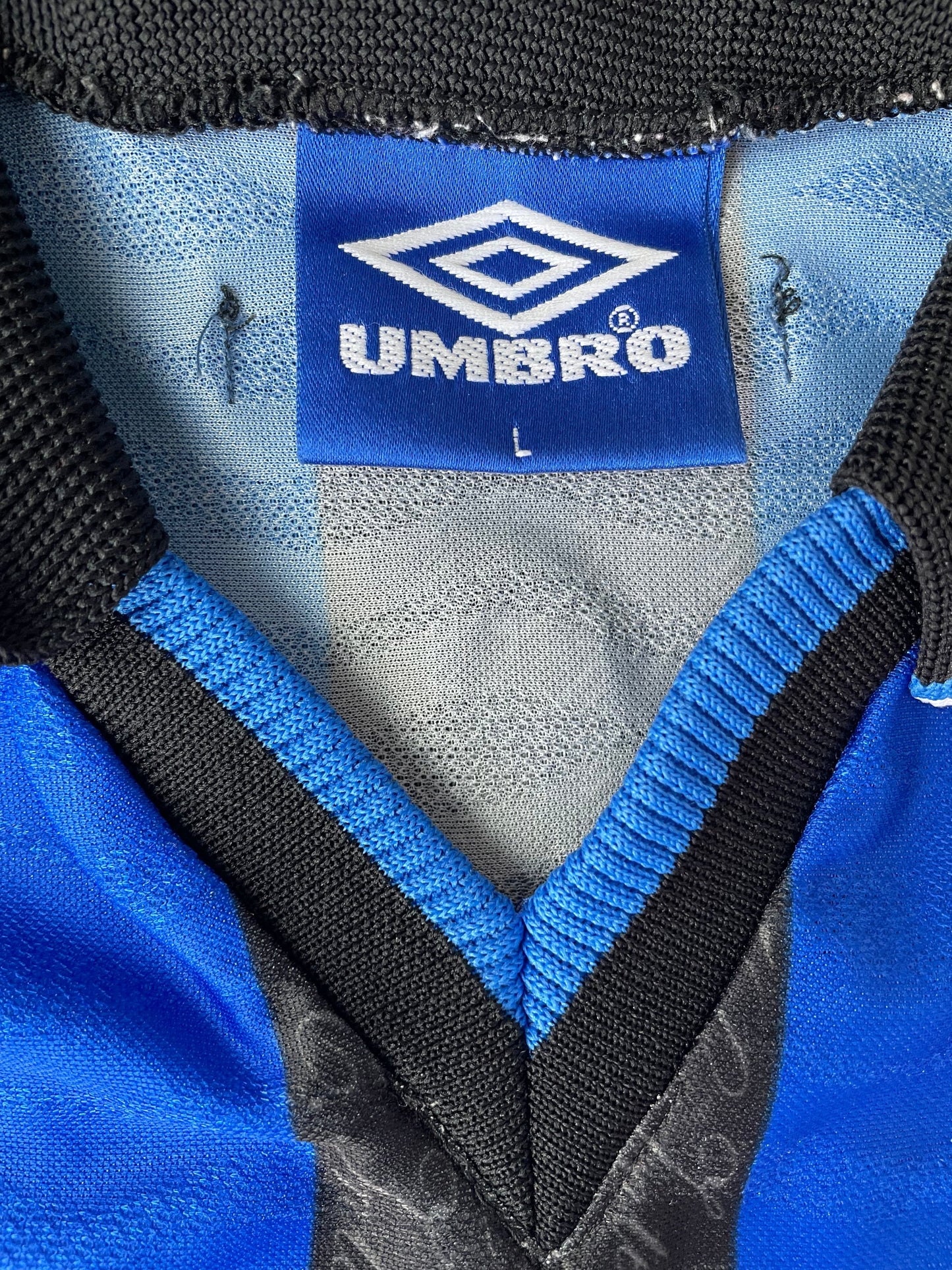 Store Shirt • Inter Milan • 1997 • Umbro • Home • Ronaldo • Size L