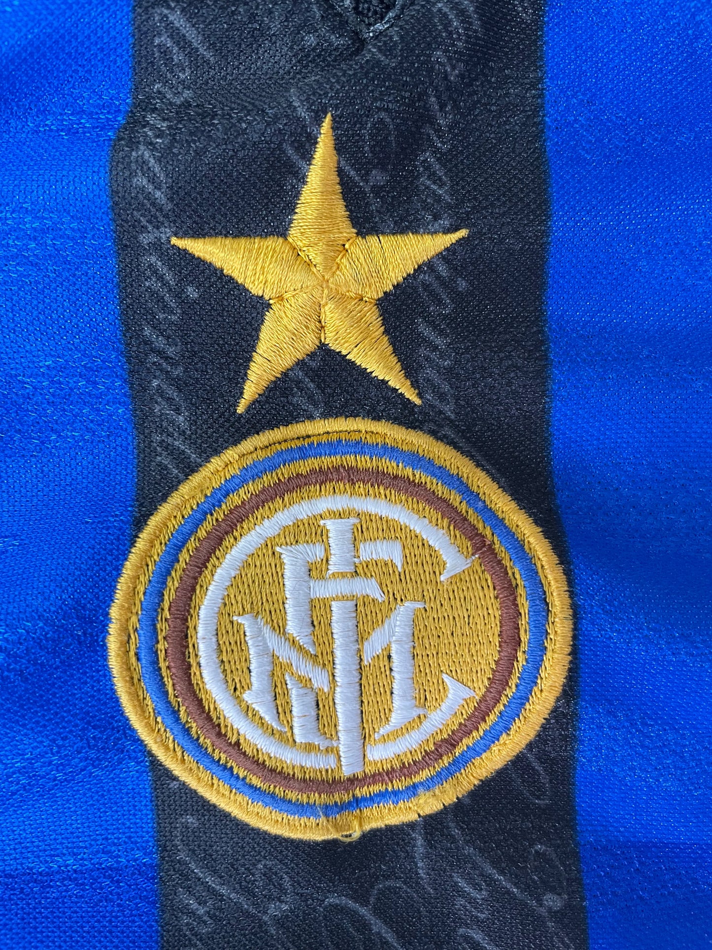 Store Shirt • Inter Milan • 1997 • Umbro • Home • Ronaldo • Size L