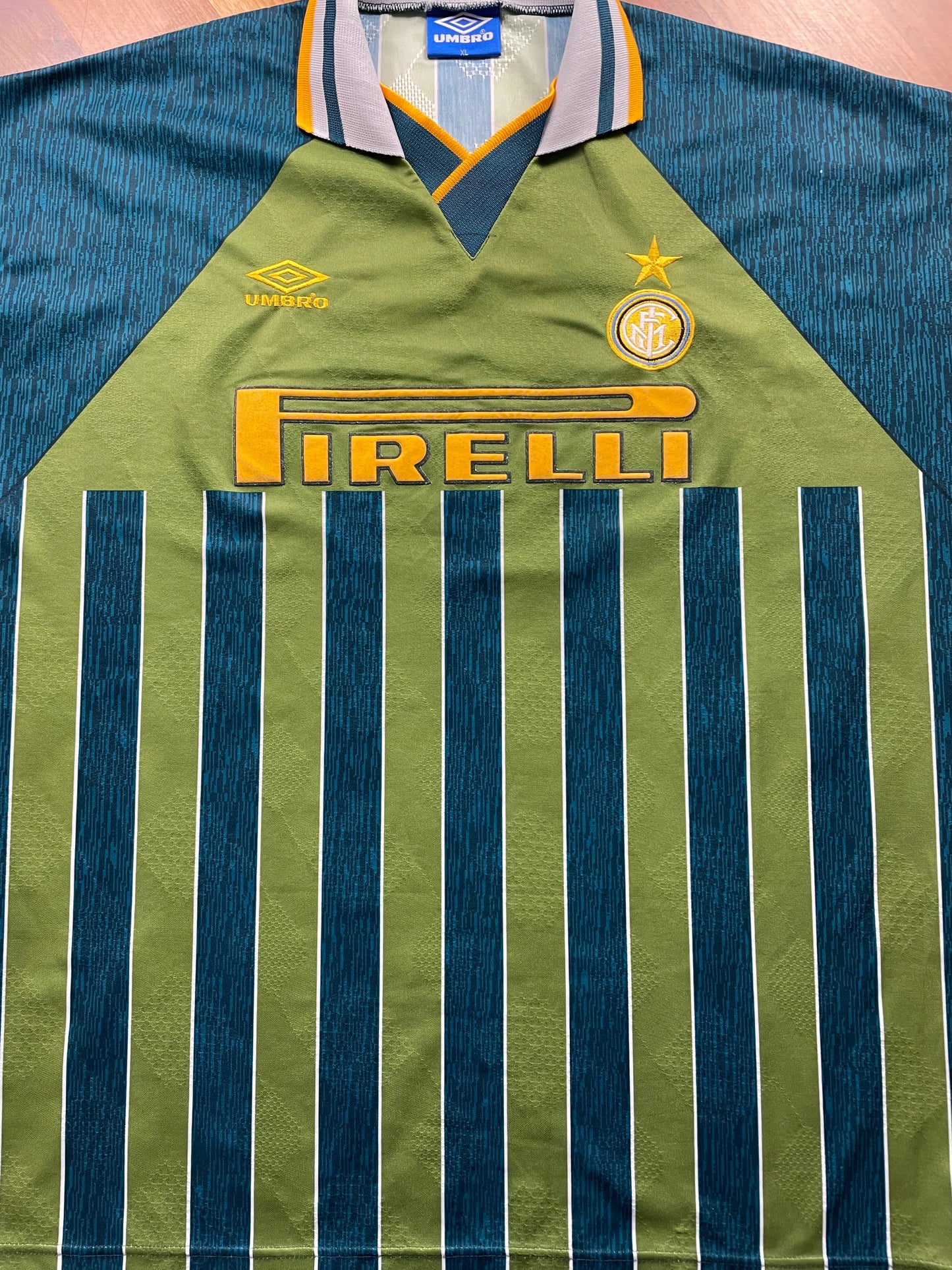 Match Shirt • Club • Inter • 1995 • Umbro • Third • #7 • Pierluigi Orlandini • Match Prepared