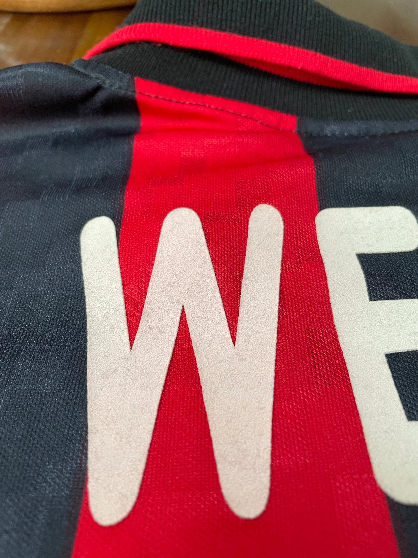 Store Shirt • AC Milan • 1995 • Lotto • Home • George Weah • Size L