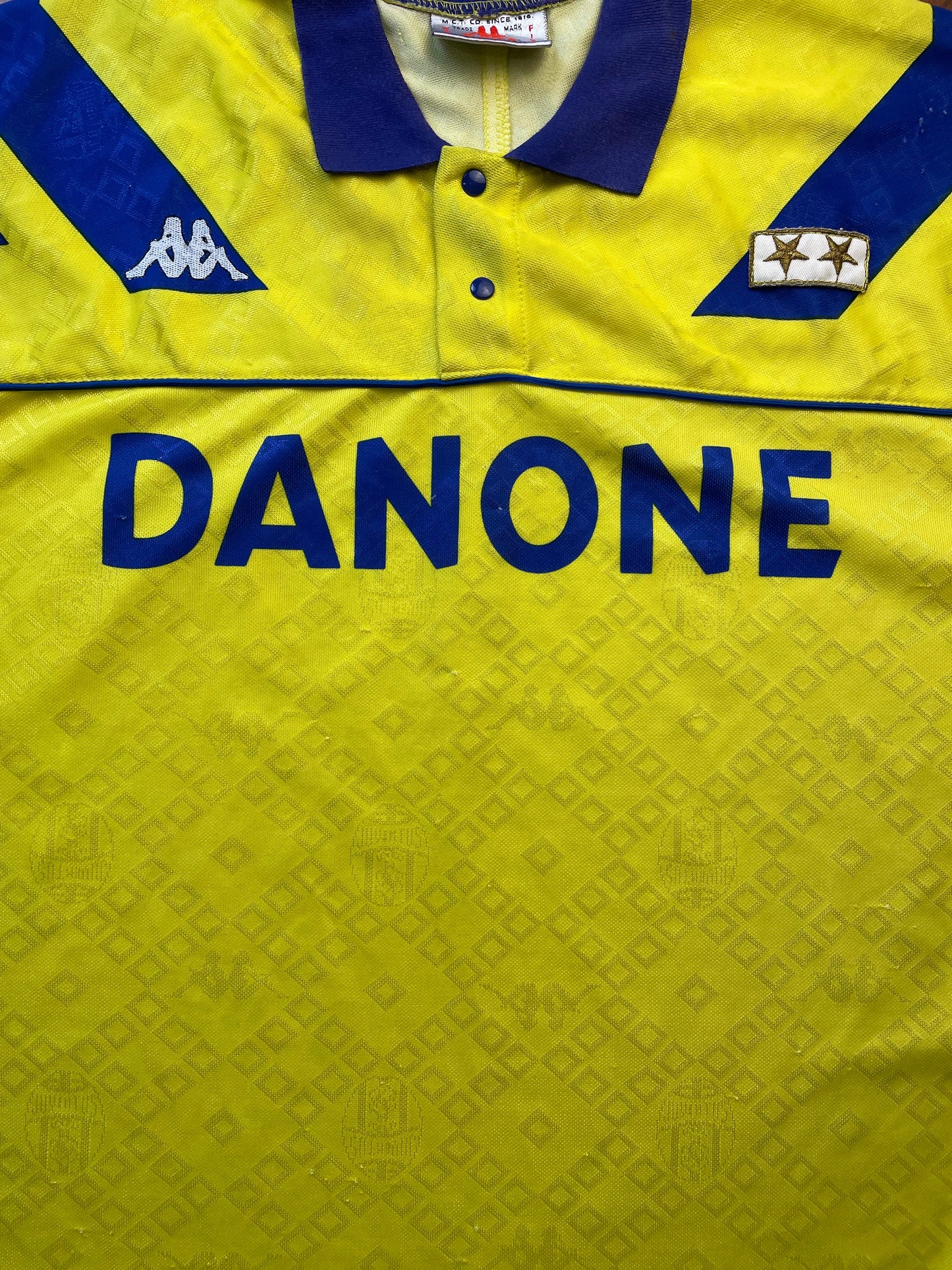 Store Shirt • Juventus • 1993 • Kappa • Away • Size L