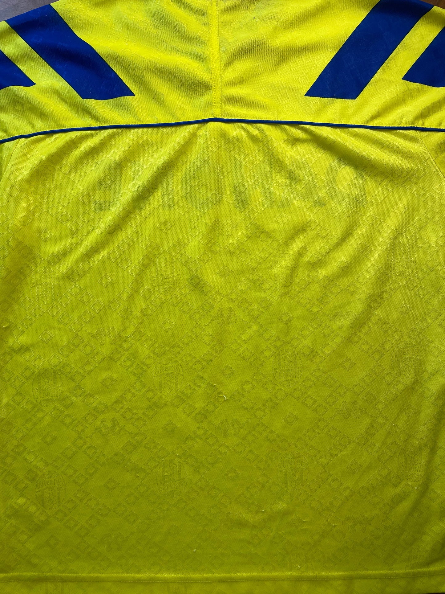 Store Shirt • Juventus • 1993 • Kappa • Away • Size L