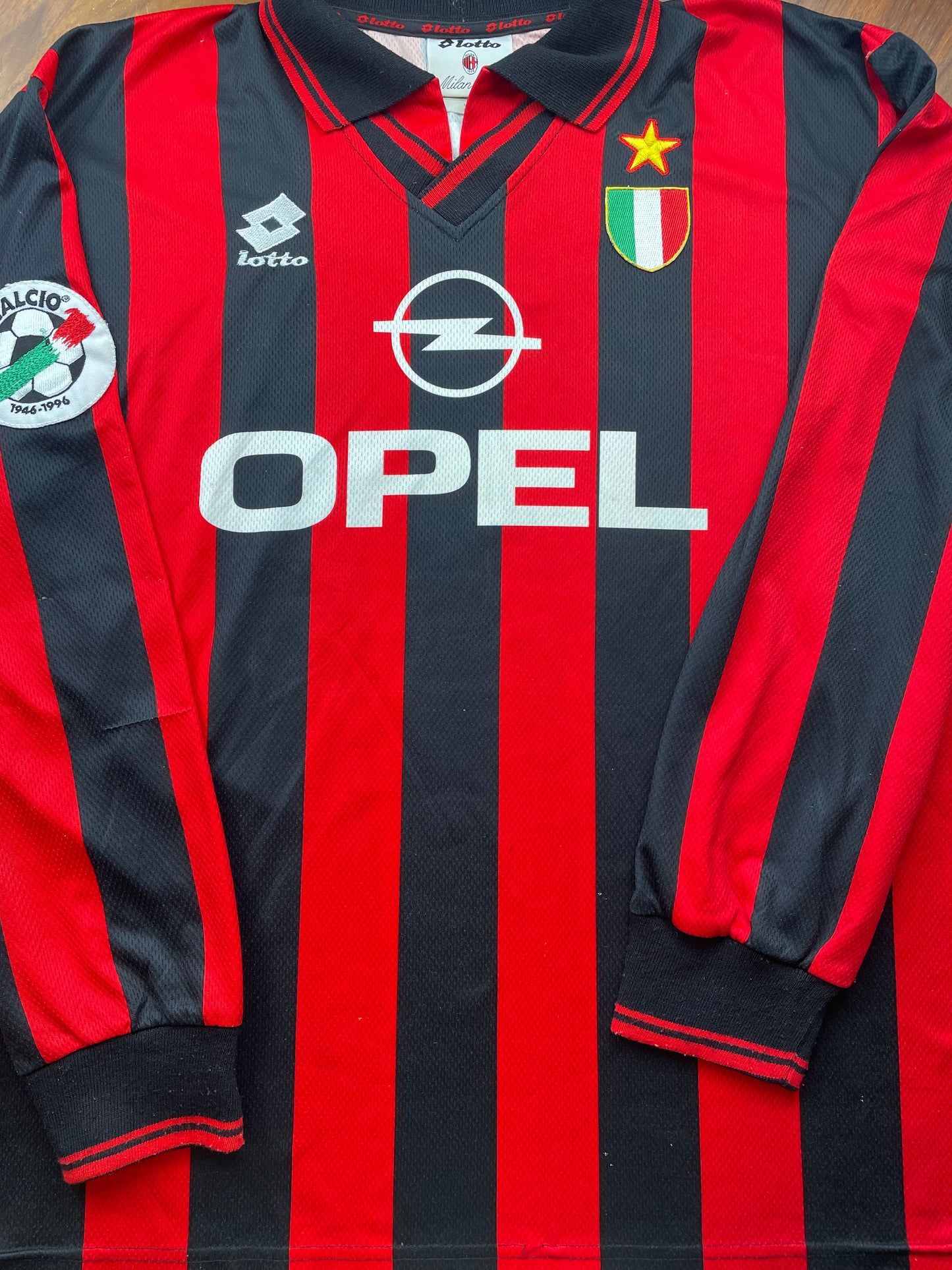 Match Shirt • Club • AC Milan • 1996 • Lotto • Home • #4 • Demetrio Albertini • Match Worn • Unwashed