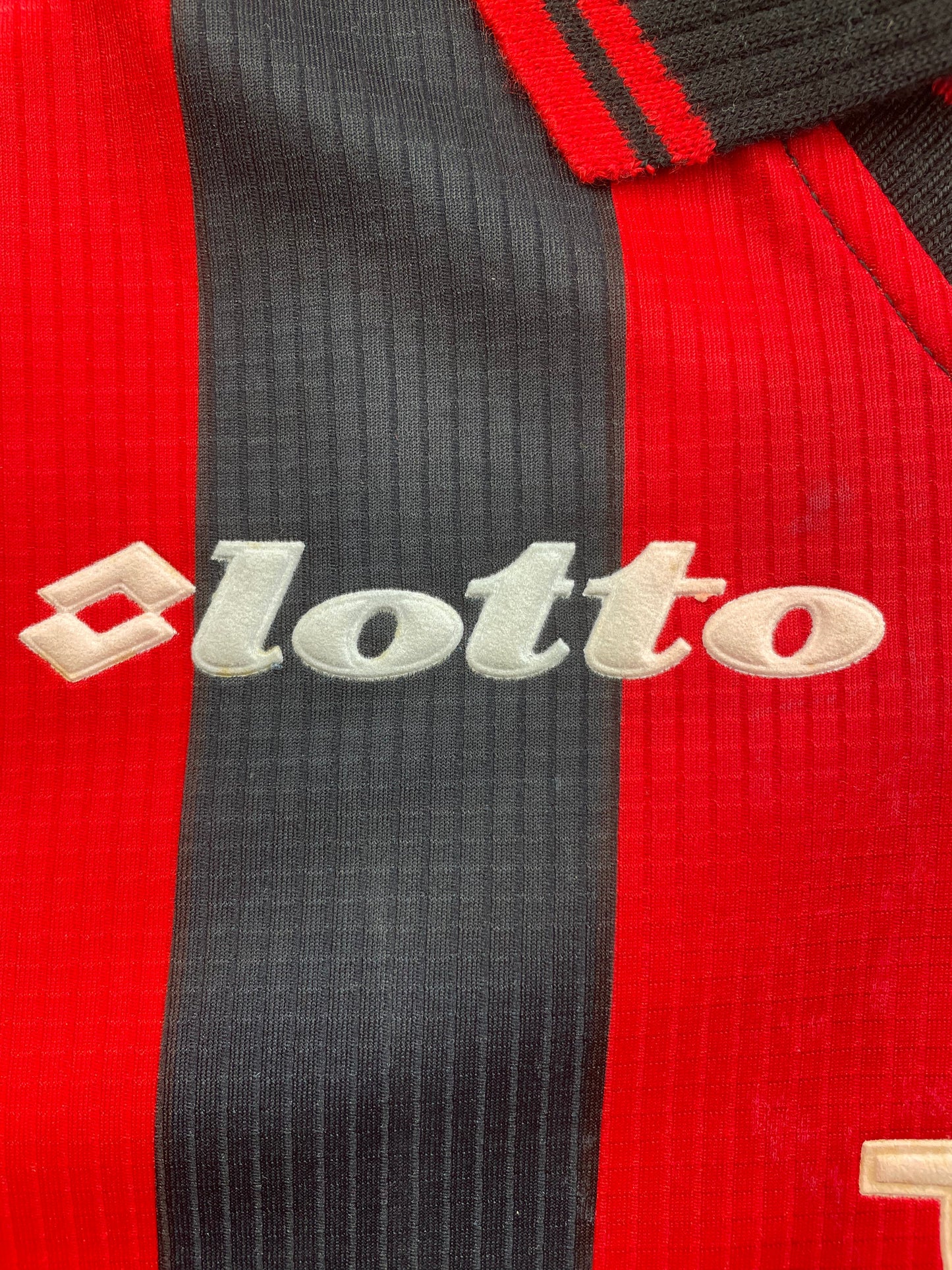 Match Shirt • Club • AC Milan • 1997 • Lotto • Home • #9 • Patrick Kluivert • Match Worn