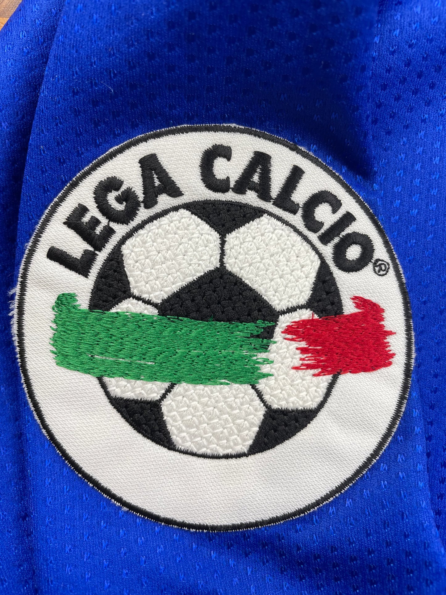 Match Shirt • Club • Sampdoria • 1997 • Asics • Home • #29 • Giuseppe Signori • Match Worn