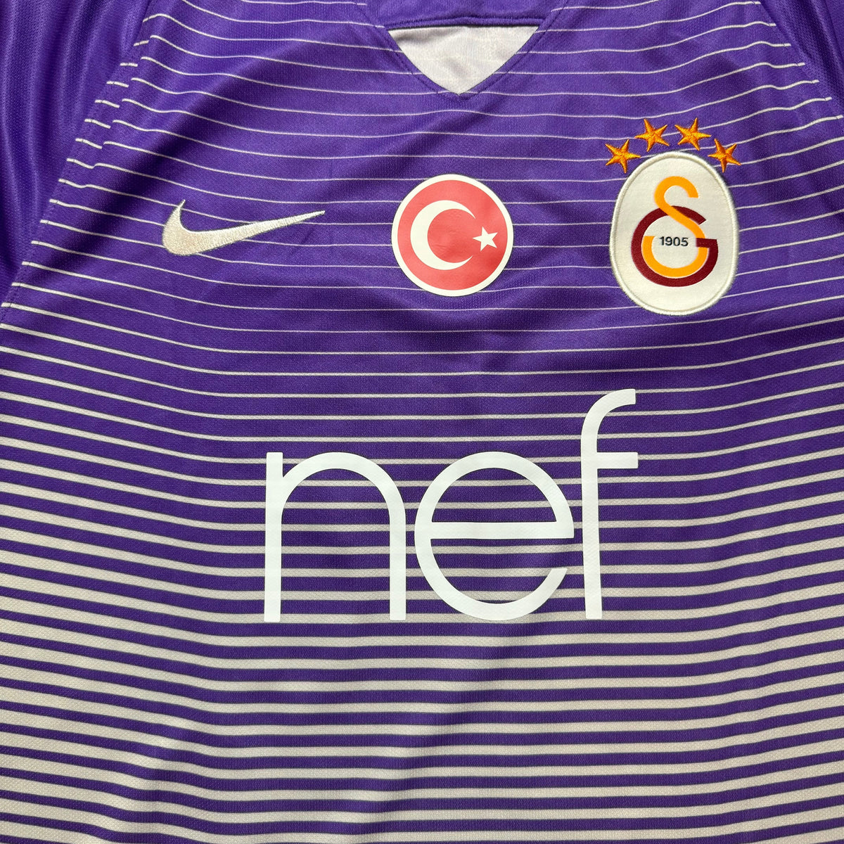 Galatasaray Third Shirt 2016 - 2017 (M) Podolski 11