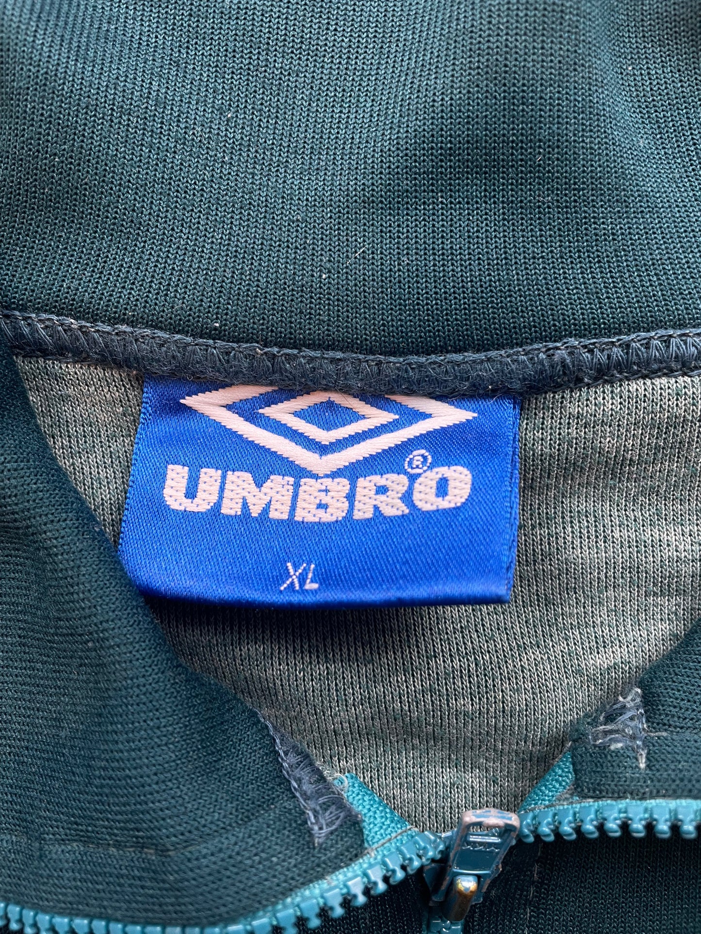 Player Issue Training • Inter • 1995 • Umbro Top • Size XL
