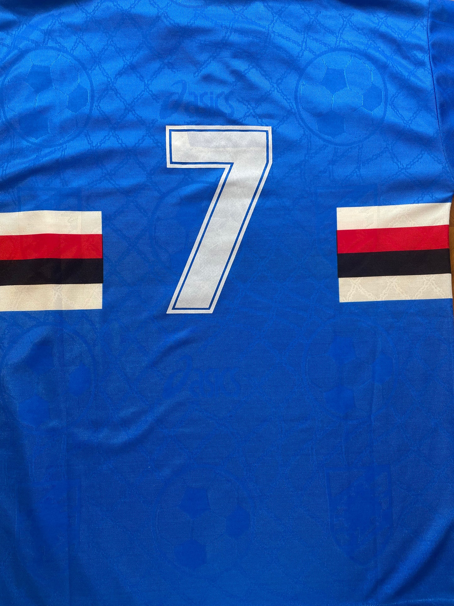 Match Shirt • Club • Sampdoria • 1994 • Asics • Home • #7 • Attilio Lombardo • Match Worn