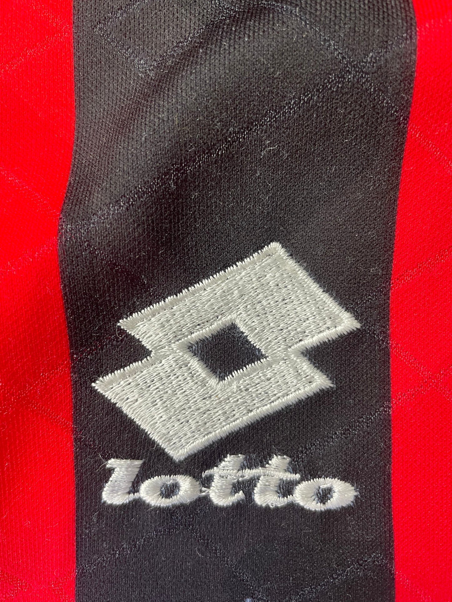 Store Shirt • AC Milan • 1993 • Lotto • Home • #8 • Gianluigi Lentini • Size L