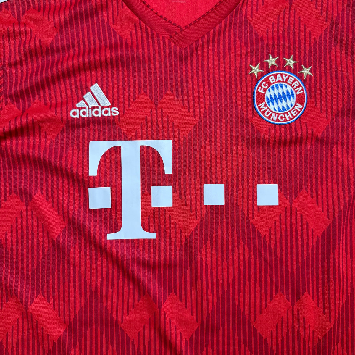 Bayern Munich Home Shirt 2017 - 2018 (L) Lewandowski 9