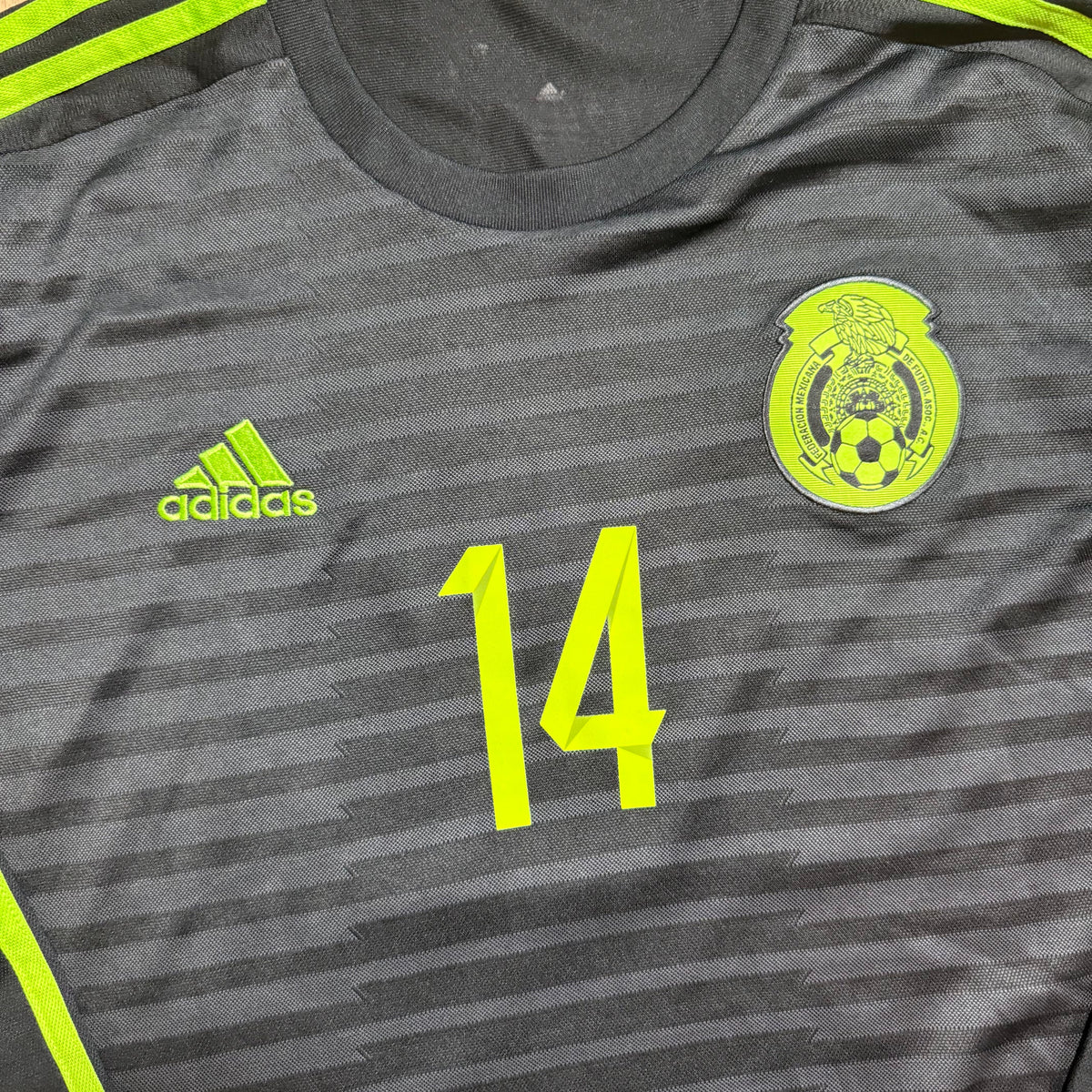 Mexico Away Shirt 2015 - 2016 (XL) Chicharito 14