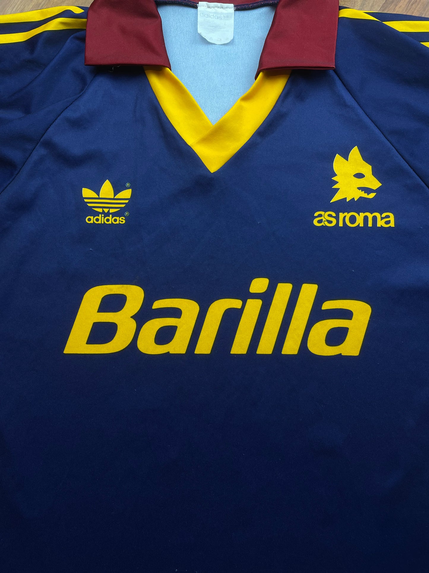 Store Shirt • Roma • 1991 • Adidas • Third • Size L