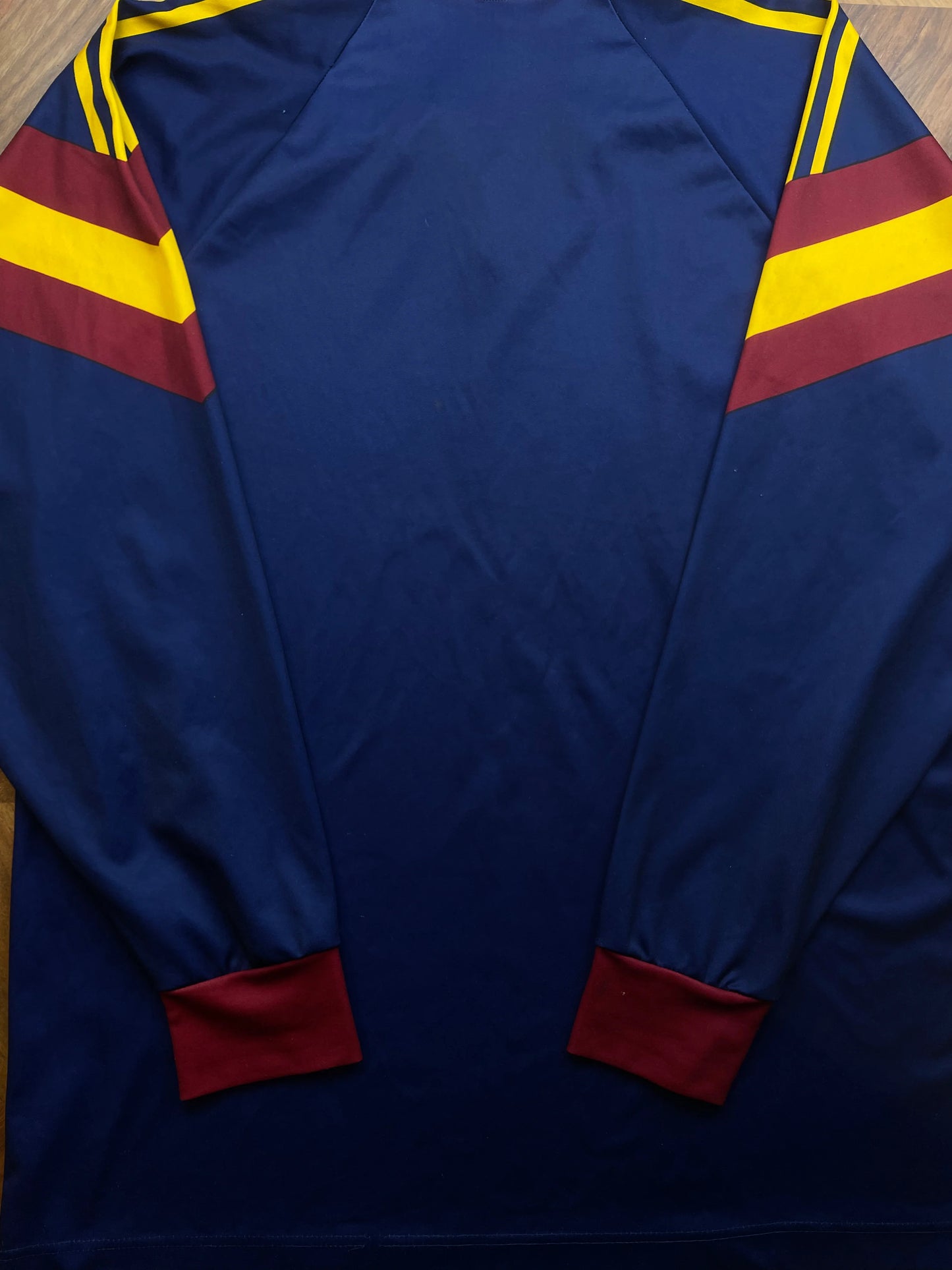 Store Shirt • Roma • 1991 • Adidas • Third • Size L