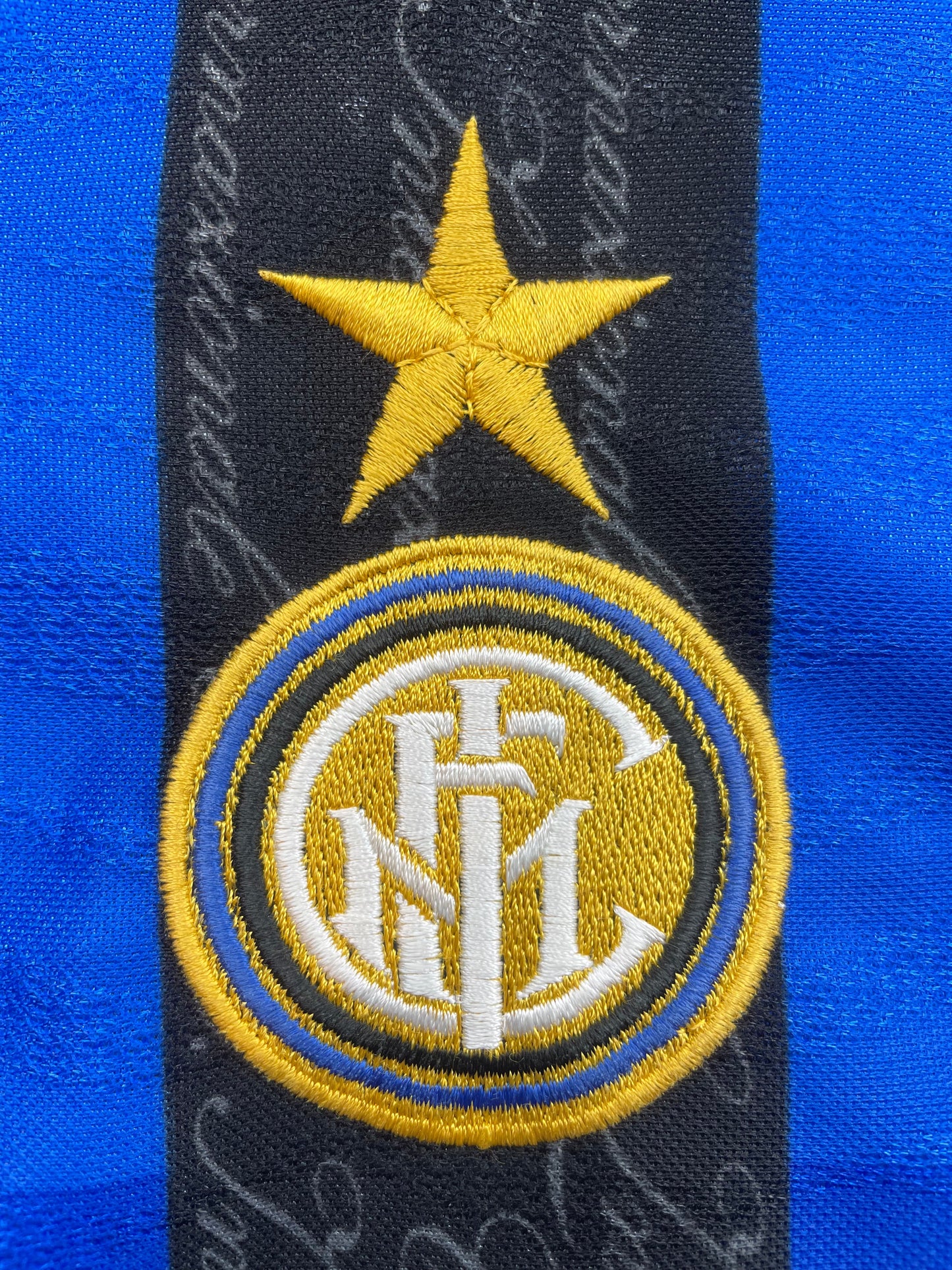 Store Shirt • Inter Milan • 1997 • Umbro • Home • Ronaldo • Size L