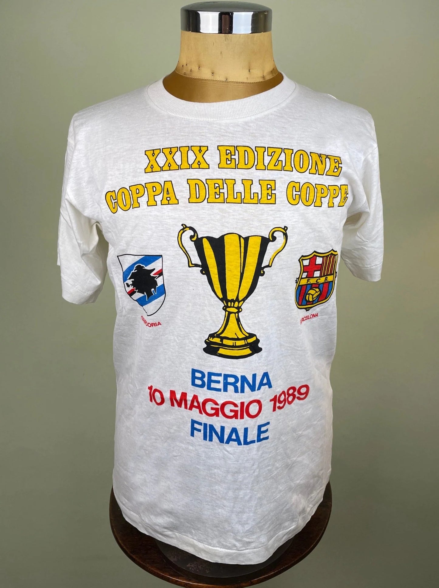 T-Shirt • 1989 • Cup Winners Cup • Sampdoria vs Barcelona • Bootleg T-Shirt