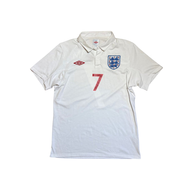 England Home Shirt 2011 - 2012 (M) Beckham 7