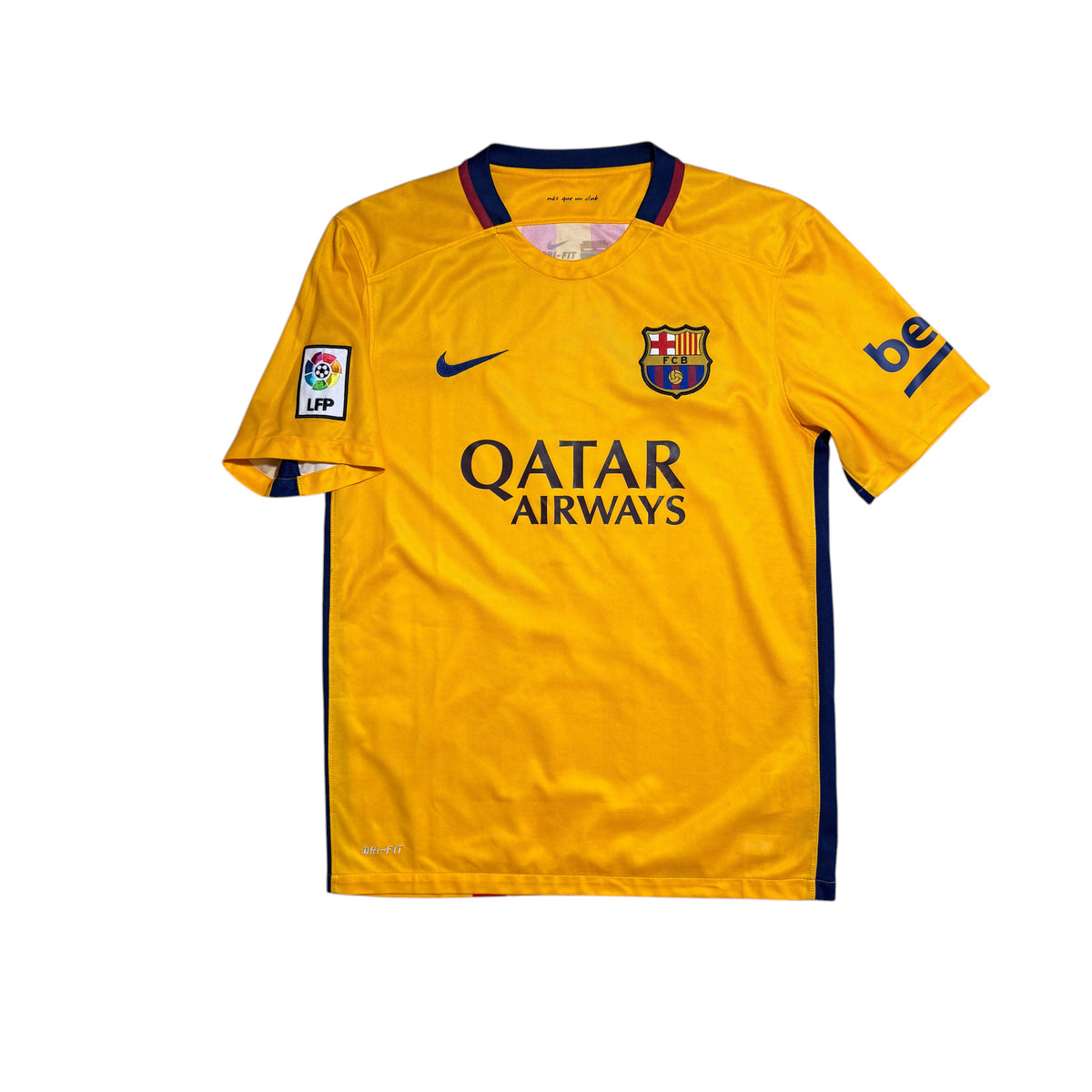 Barcelona Away Shirt 2015 - 2016 (M) Suarez 9