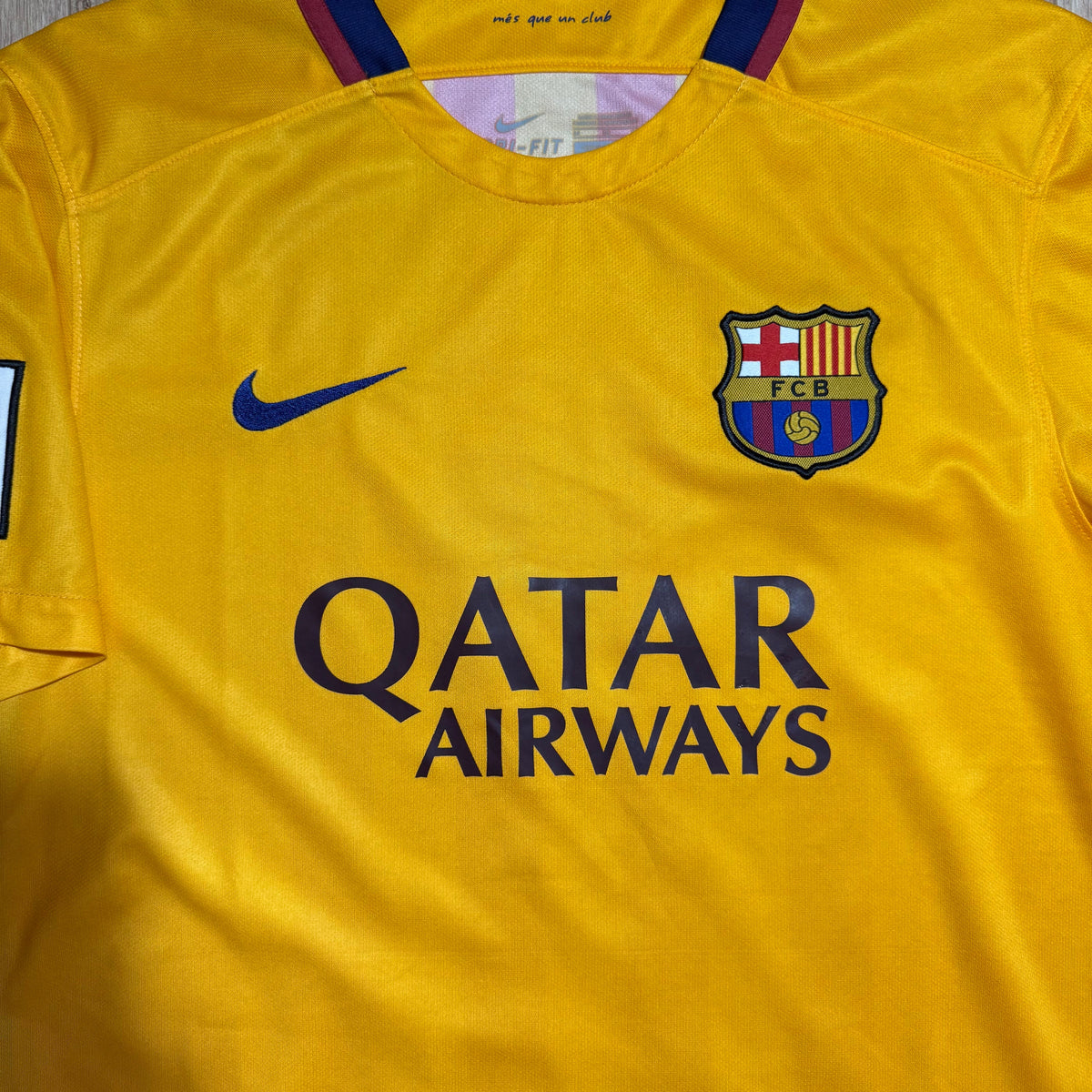 Barcelona Away Shirt 2015 - 2016 (M) Suarez 9