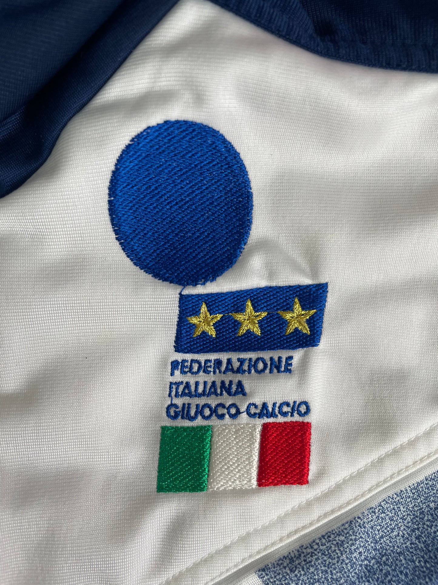 Player Issue Training • Italia • 1994 • Diadora Training Top • Size M