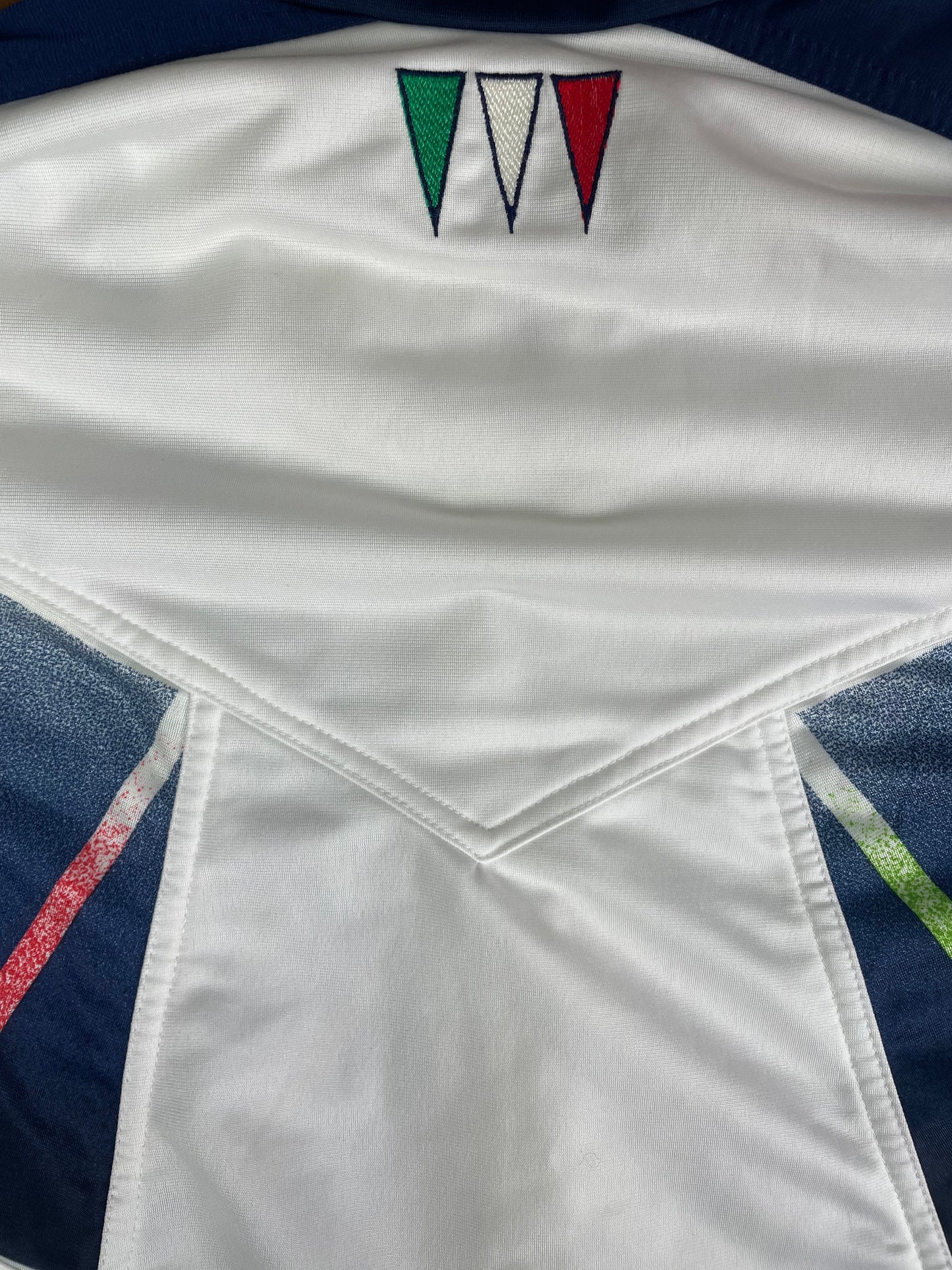 Player Issue Training • Italia • 1994 • Diadora Training Top • Size M