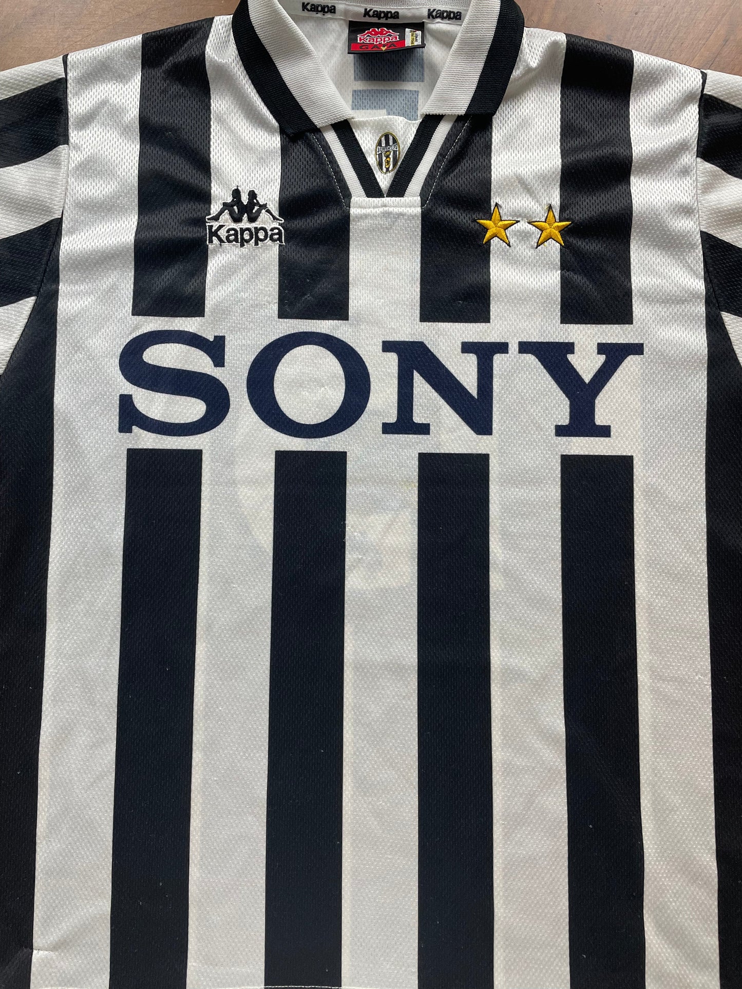 Store Shirt • Juventus • 1996 • Kappa • Christian Vieri • Size S • Player Spec
