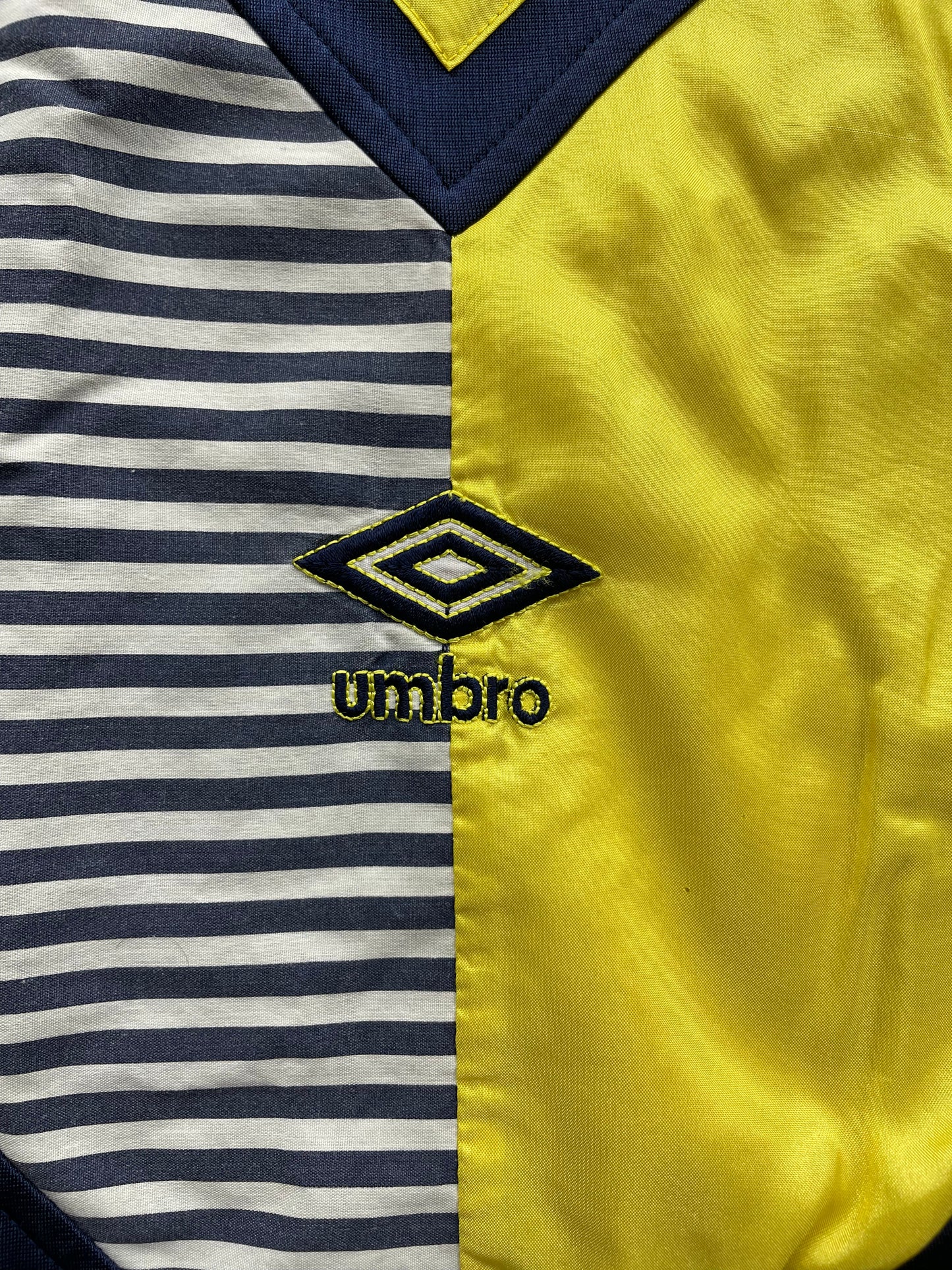 Player Issue Training • Parma • 1990 • Umbro Training Top • Size XL