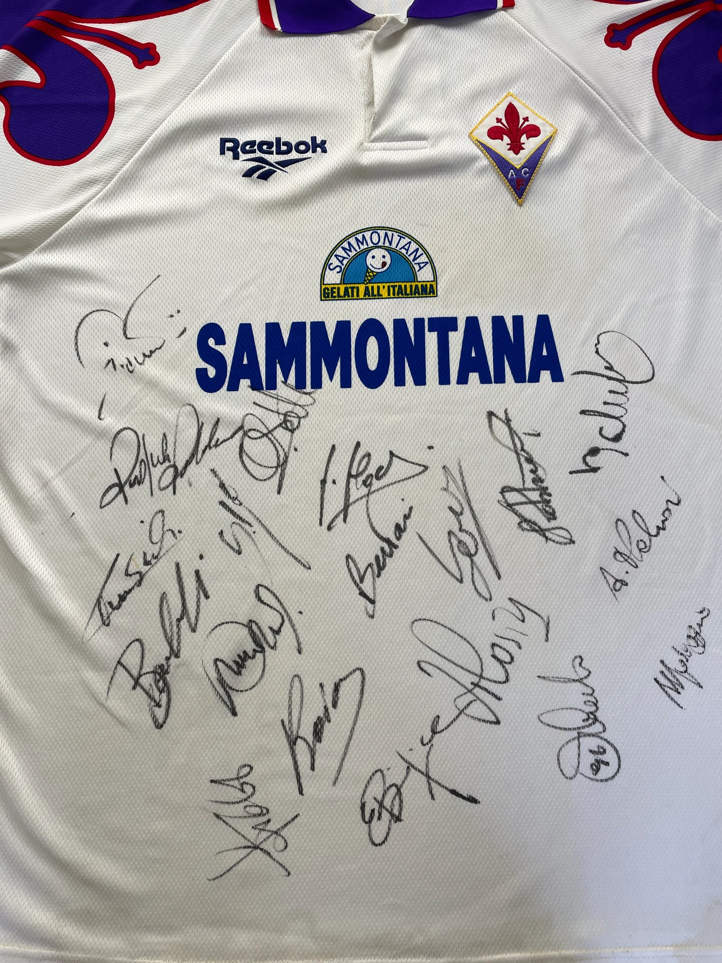 Store Shirt • Fiorentina • 1995 • Reebok • Away • Size XL • Signed by the Squad