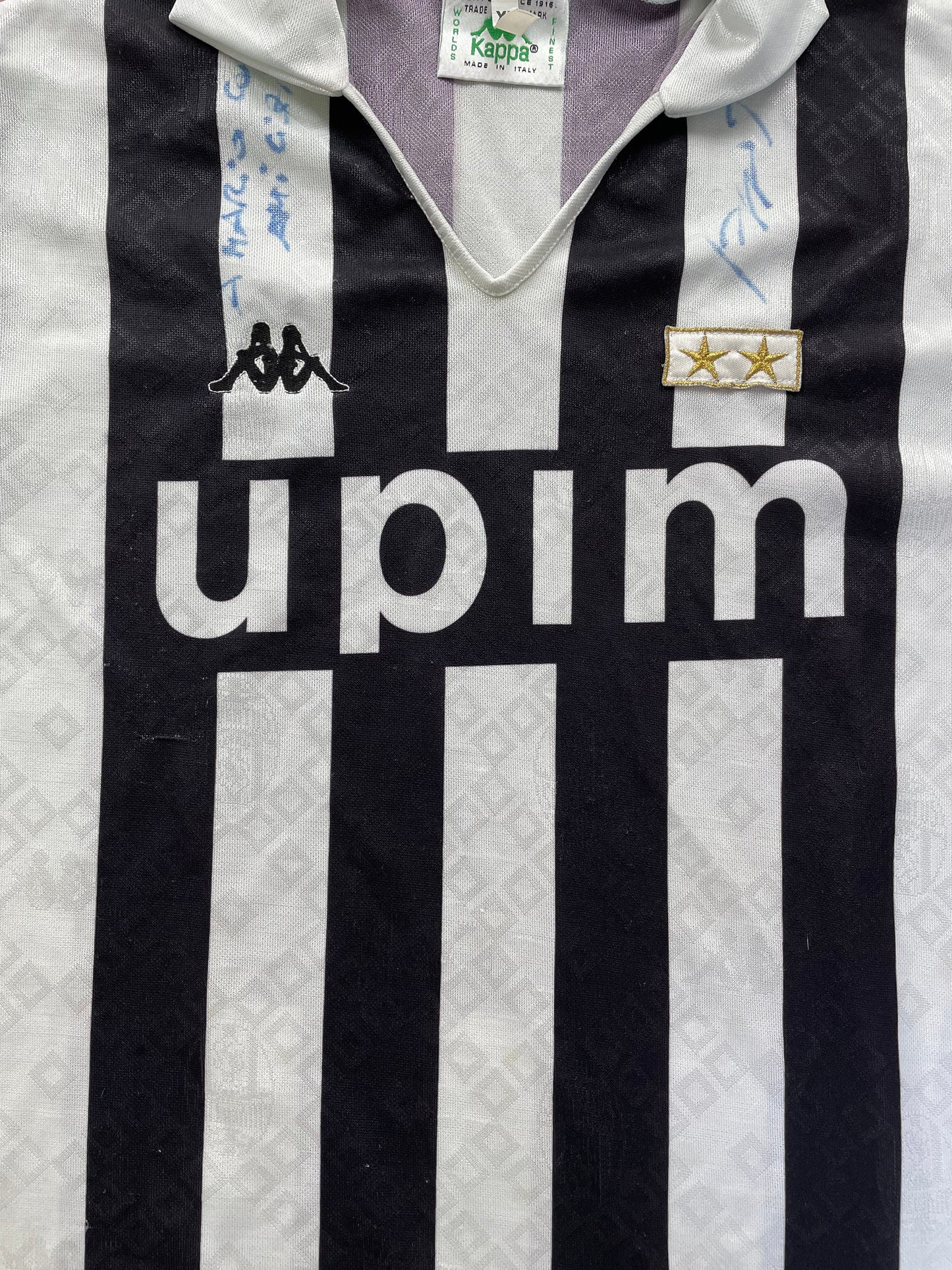 Store Shirt • Juventus • 1989 • Kappa • Home • Size XL • Signed by Roberto Baggio
