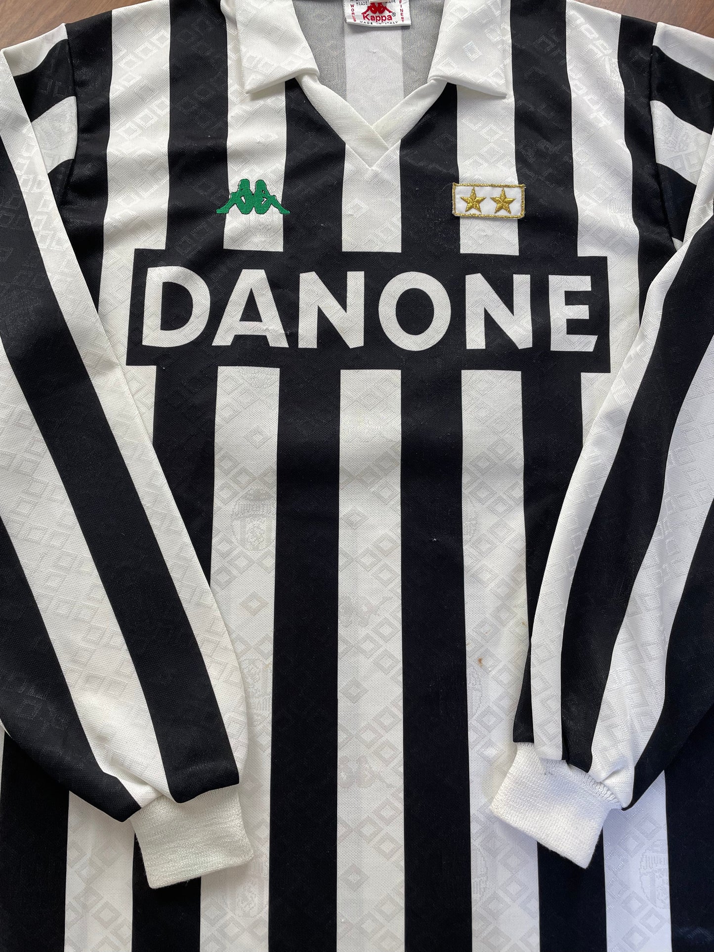 Store Shirt • Juventus • 1993 • Kappa • Home • #10 • Size L • Signed by Baggio, Vialli and Trapattoni