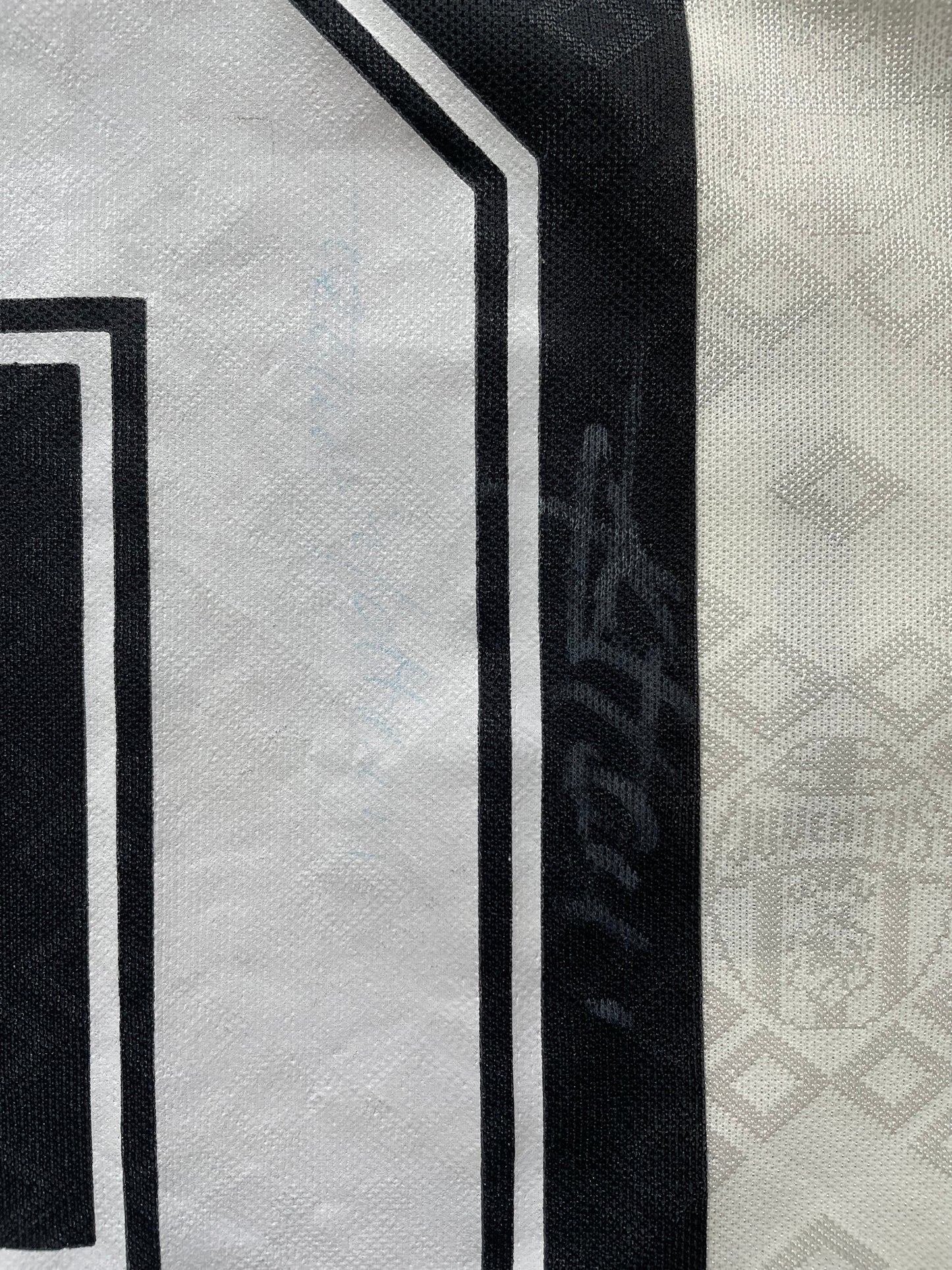 Store Shirt • Juventus • 1993 • Kappa • Home • #10 • Size L • Signed by Baggio, Vialli and Trapattoni