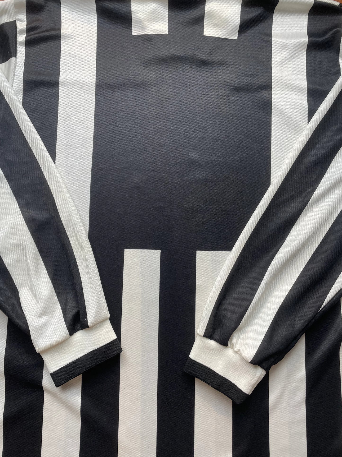 Store Shirt • Juventus • 1994 • Kappa • Home • Size M - Calcio 90