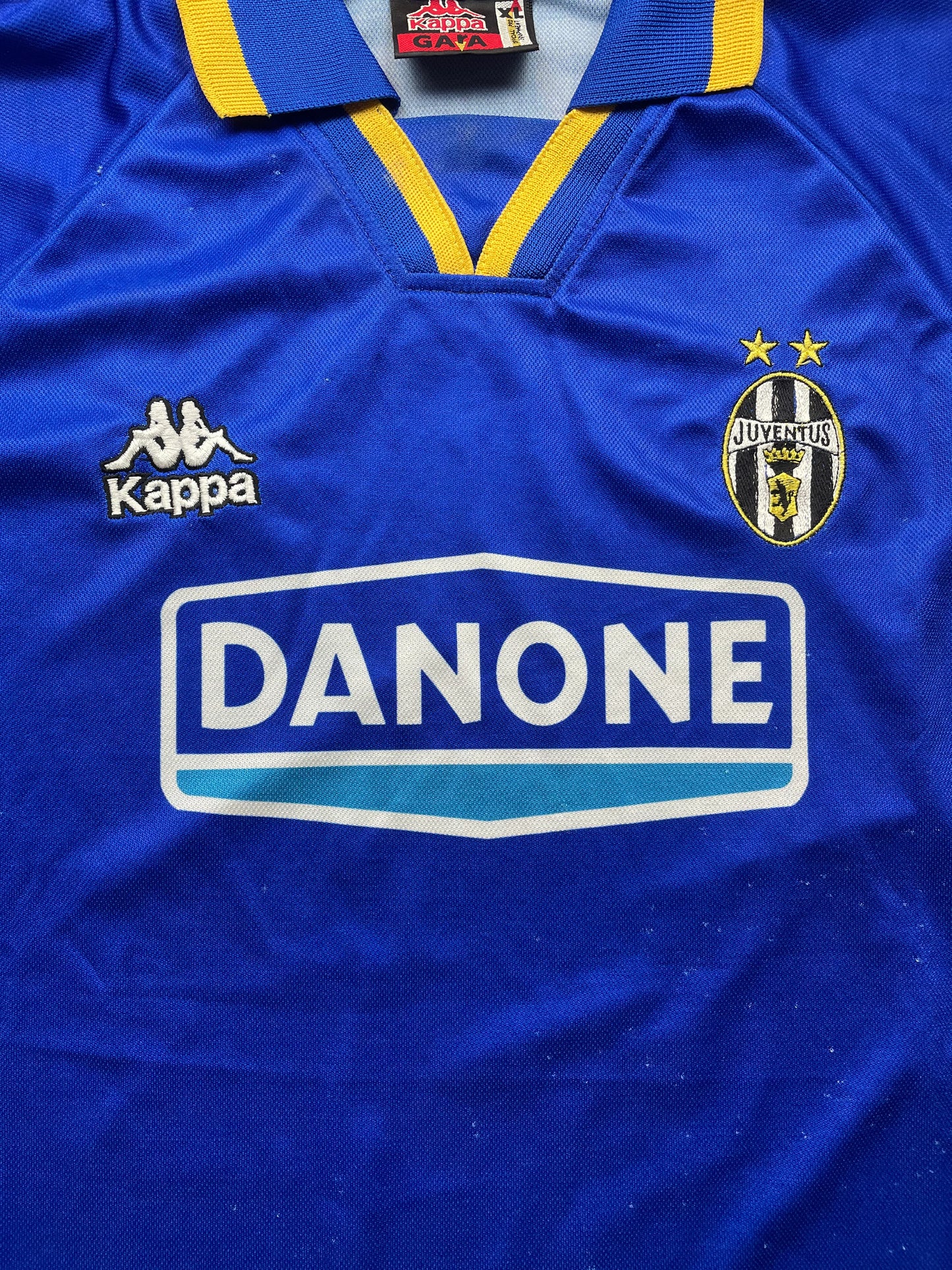 Store Shirt • Juventus • 1994 • Kappa • Away • Size XL
