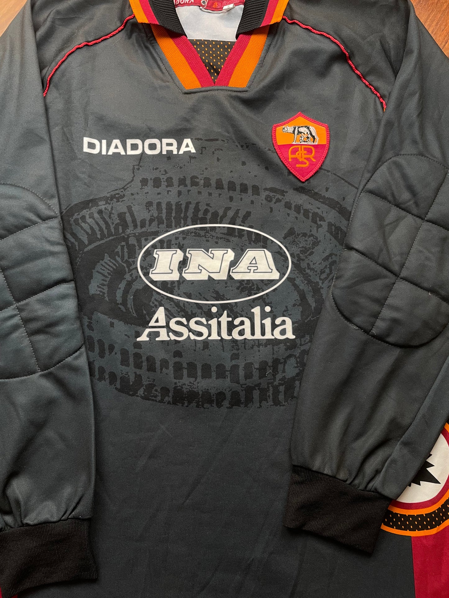 Store Shirt • Roma • 1997 • Asics • Keeper • Michael Konsel • Size S