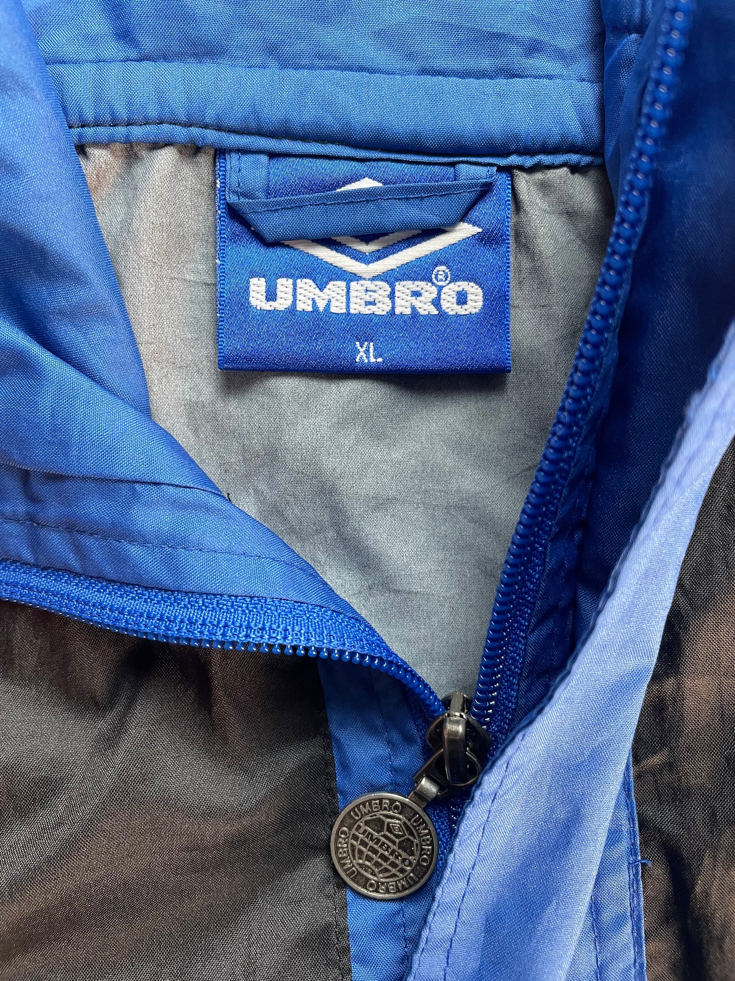 Player Issue Training • Inter • 1997 • Umbro Waterproof Jacket • Size XL